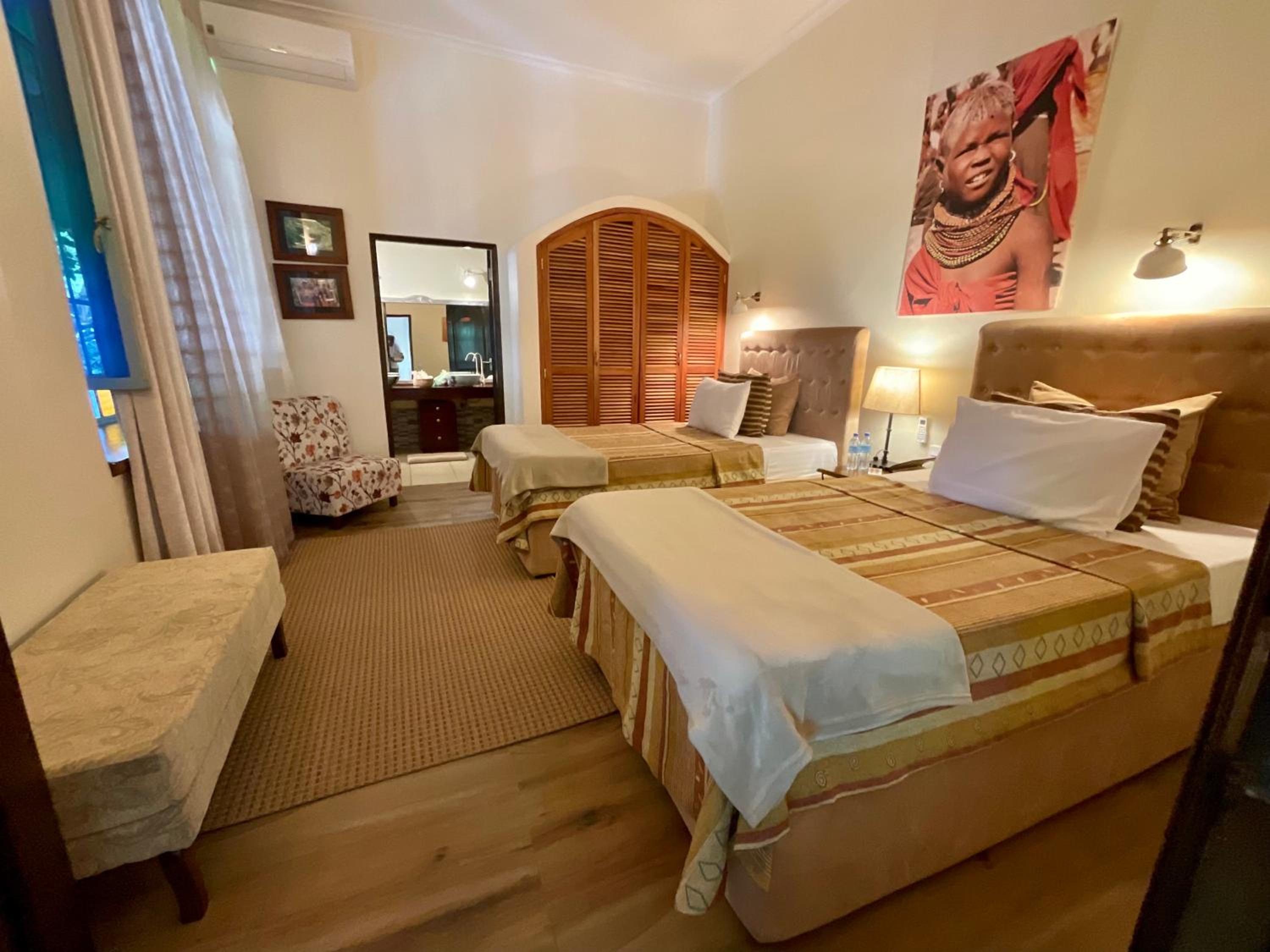 Deluxe Twin Room - Photo 1