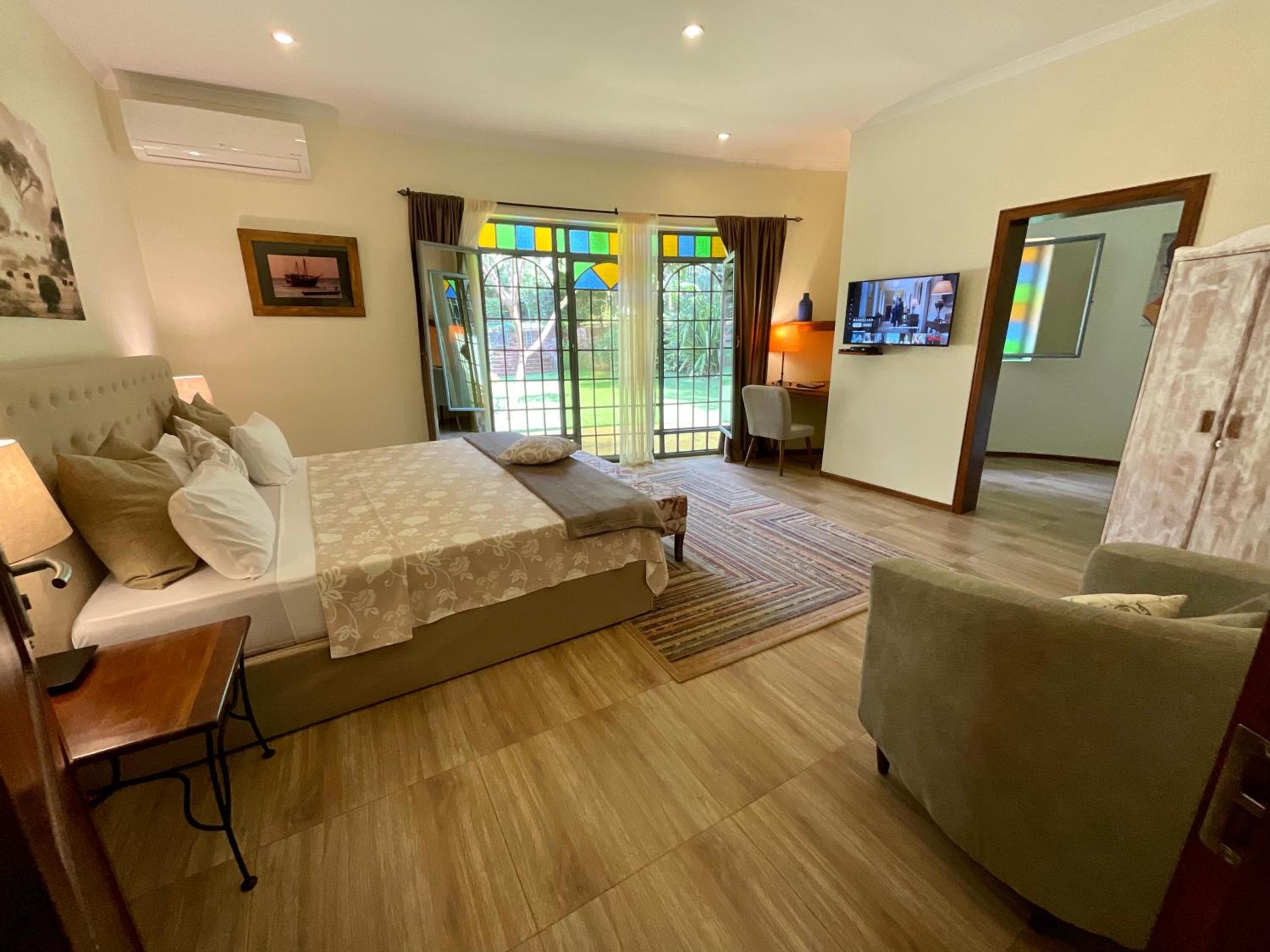 Deluxe Double Room photo 3