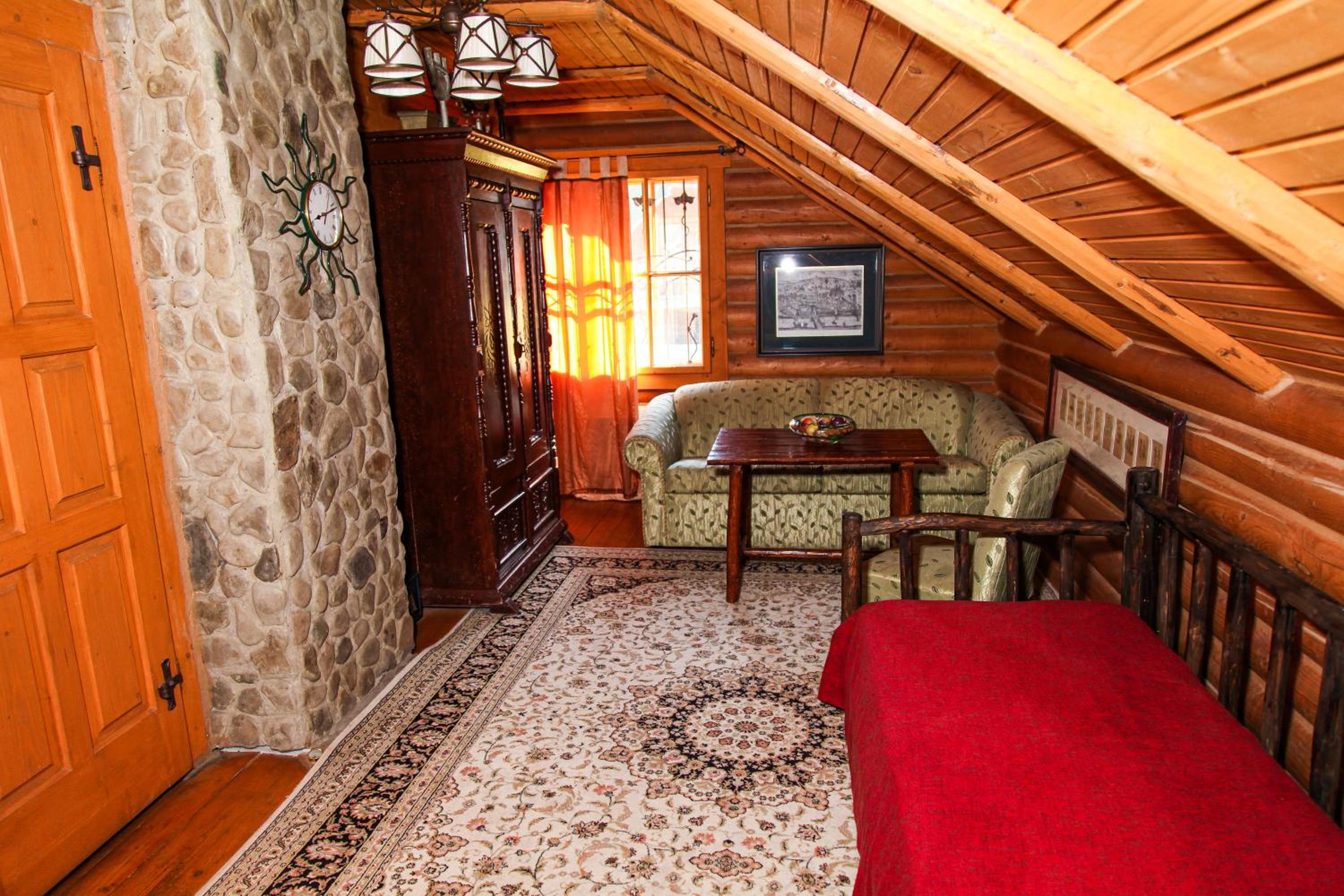 Quadruple Room with Bath photo 1