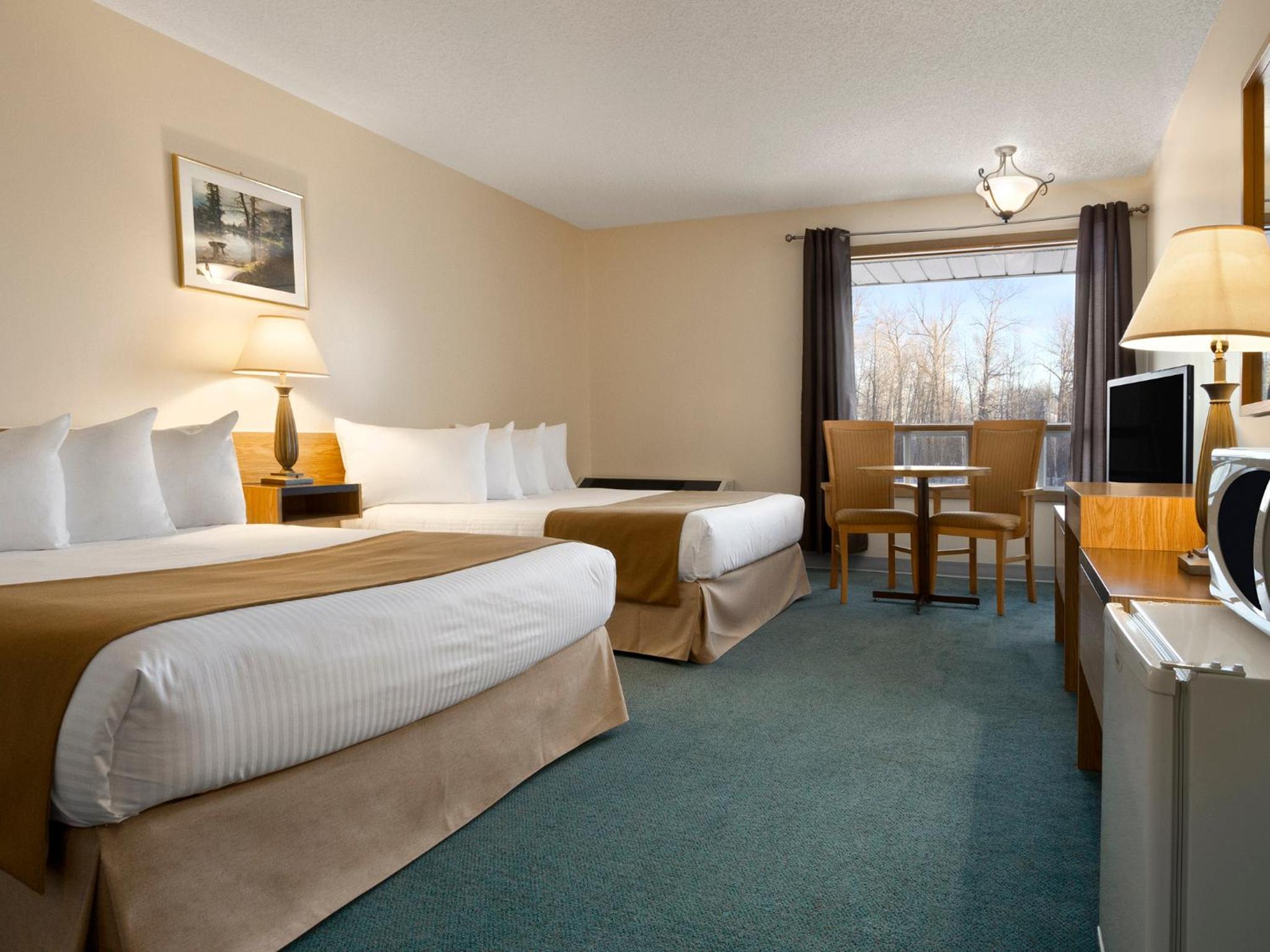 Queen Room with Two Queen Beds - Non-Smoking photo 1