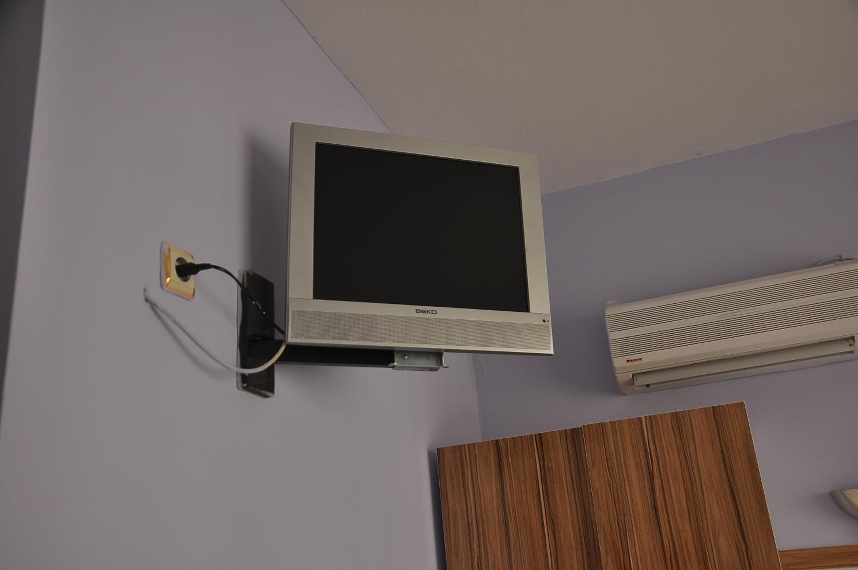 Basic Triple Room