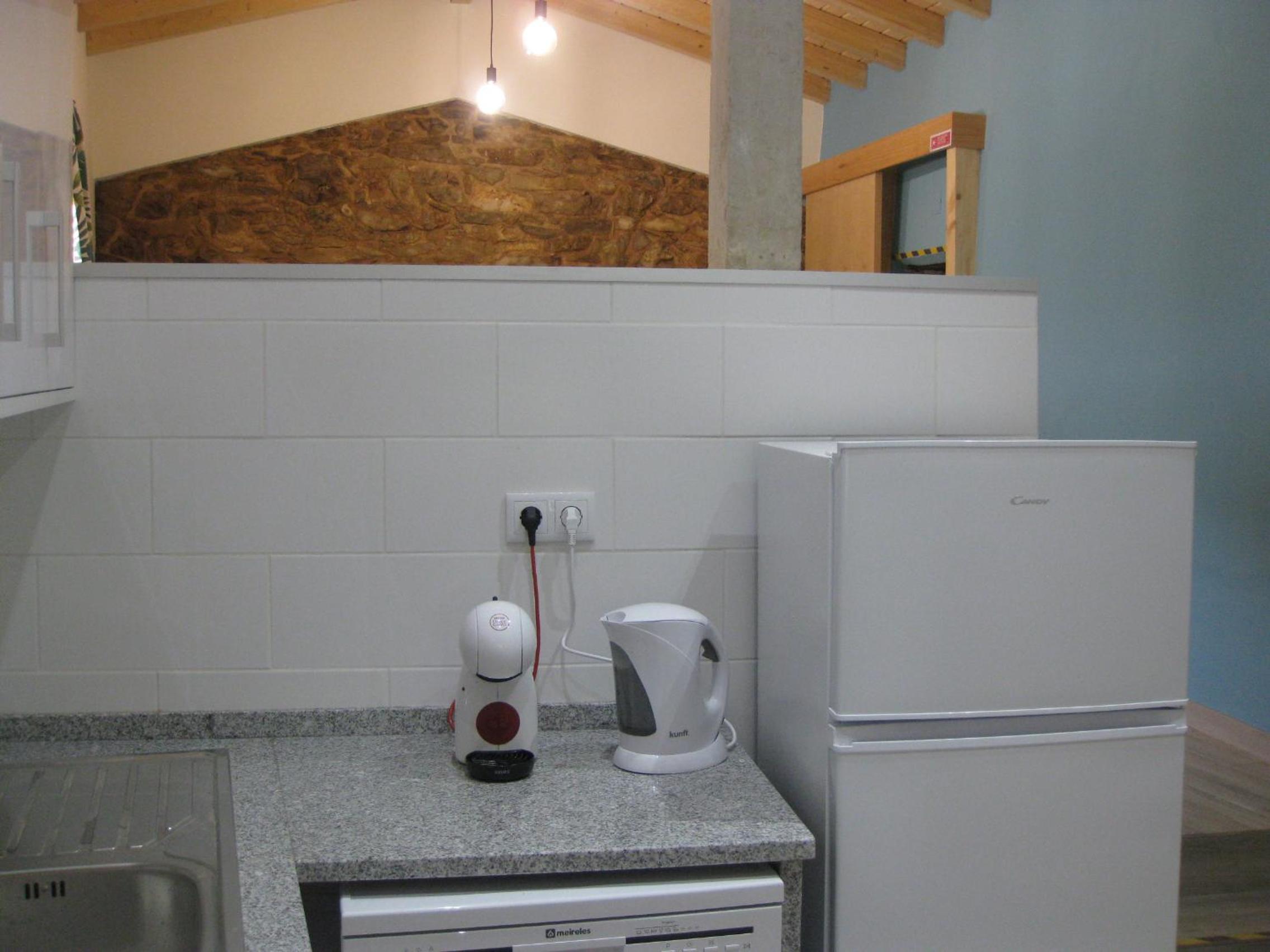 One-Bedroom House - Photo 25