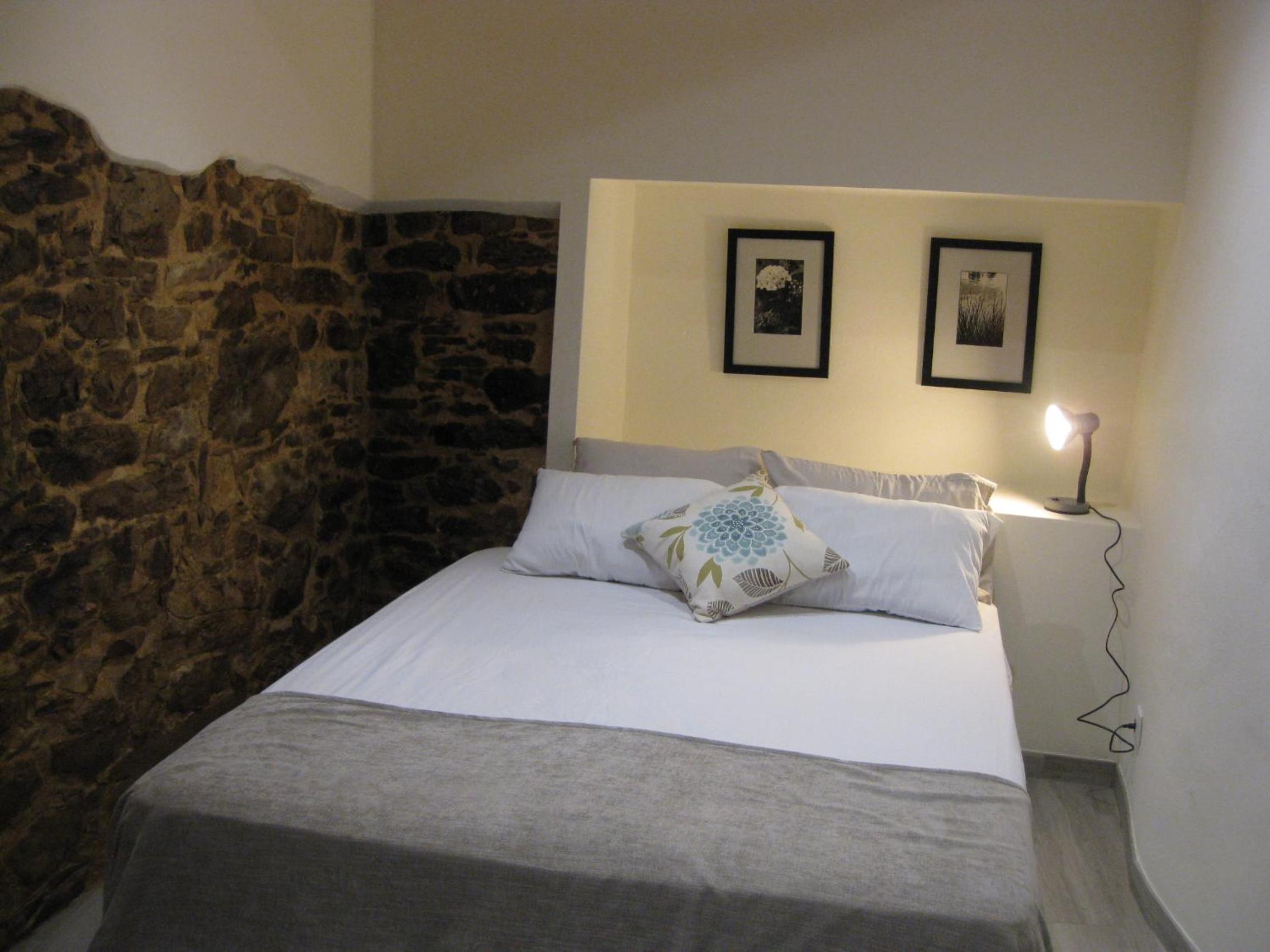One-Bedroom House - Photo 1