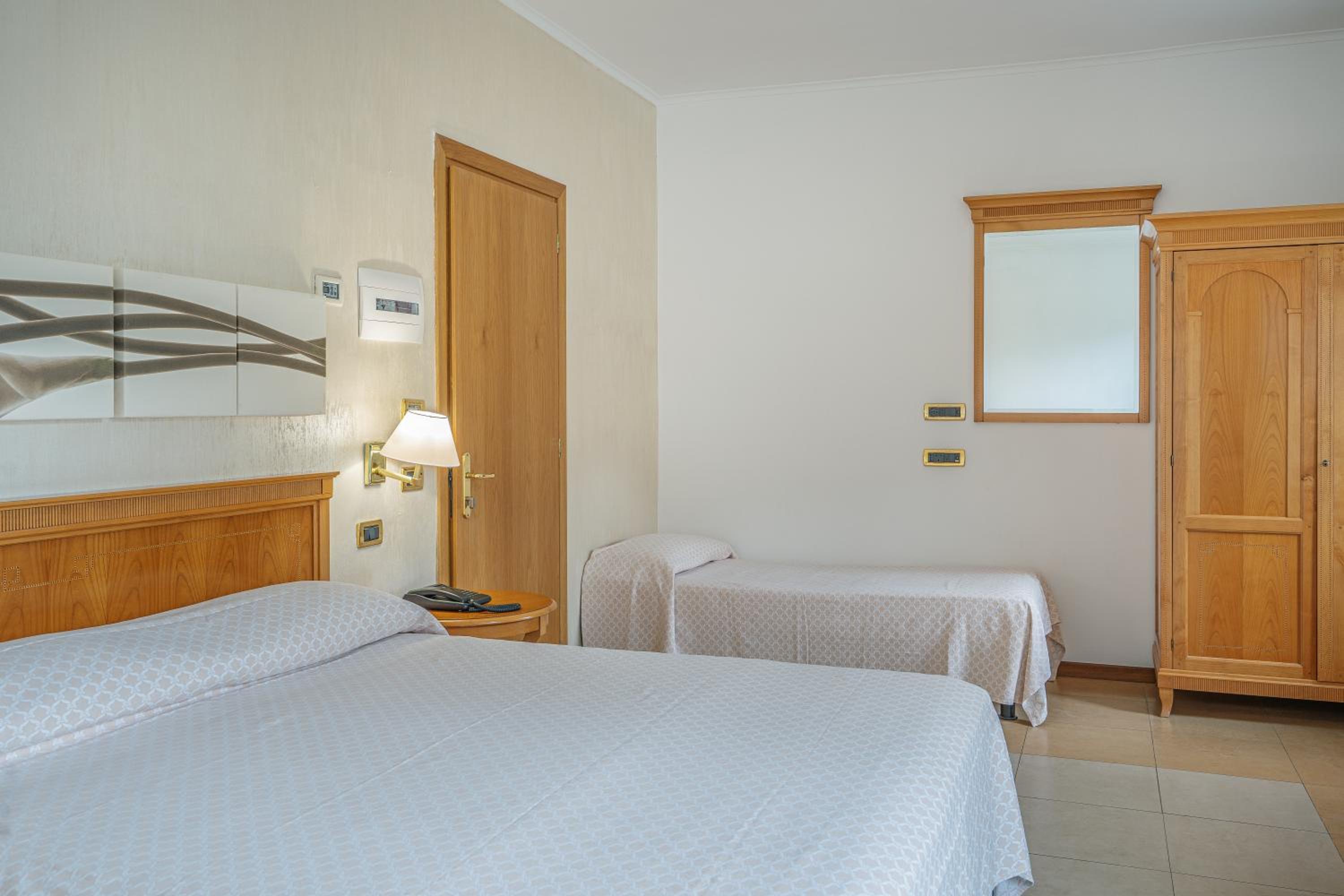 Superior Double Room with Terrace - Photo 1