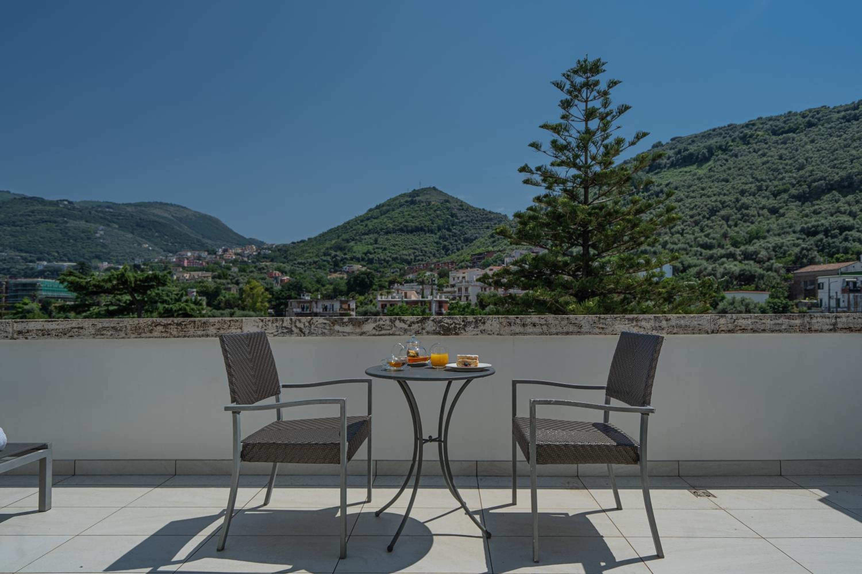 Superior Double Room with Terrace - Photo 8