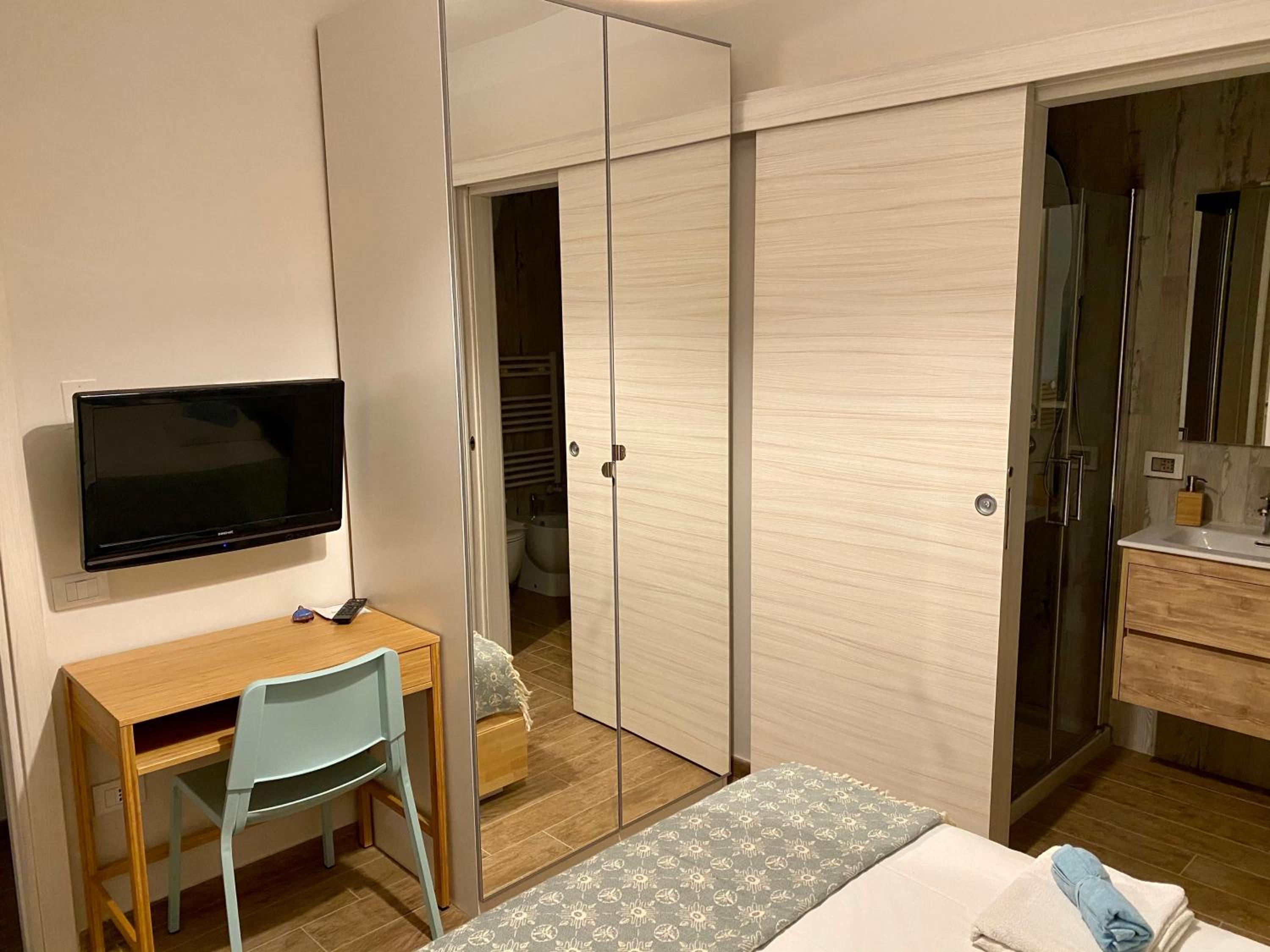 Double Room photo 3
