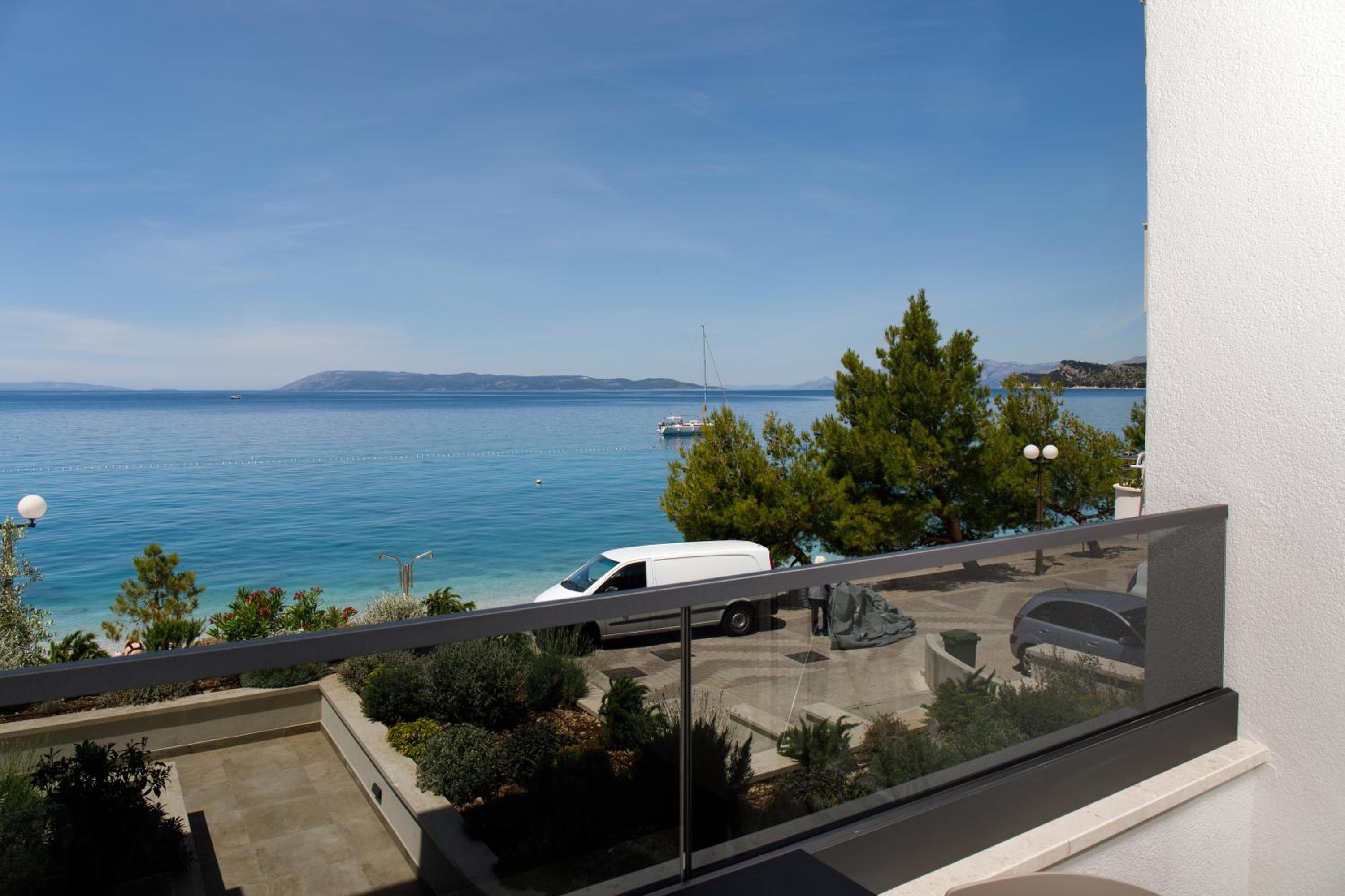 Studio Apartment with Sea View (1st Floor) photo 2