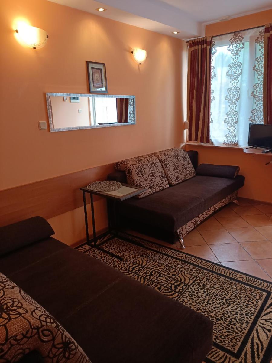 Double Room with Extra Bed photo 3