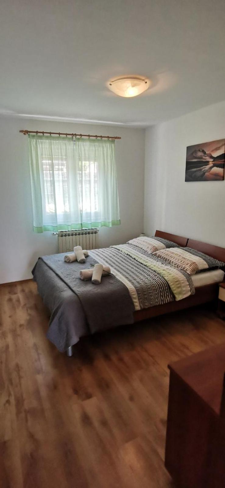 One-Bedroom Apartment with Terrace