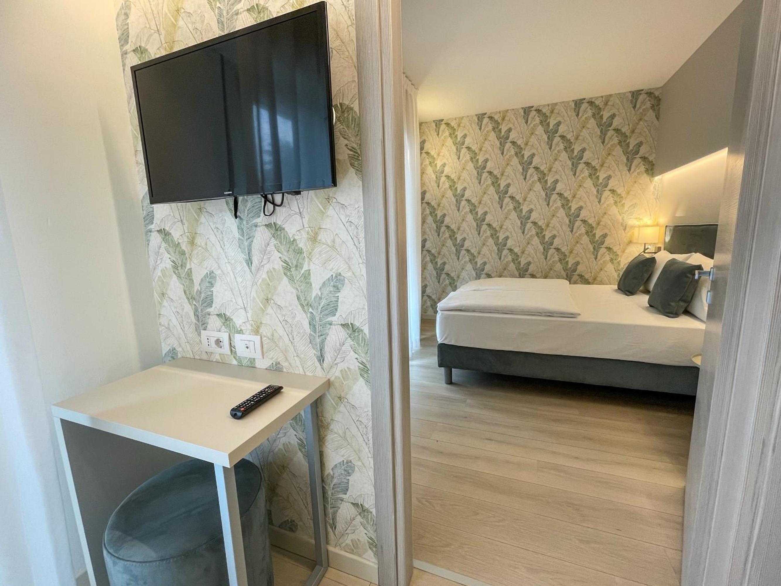 Quadruple Room photo 3
