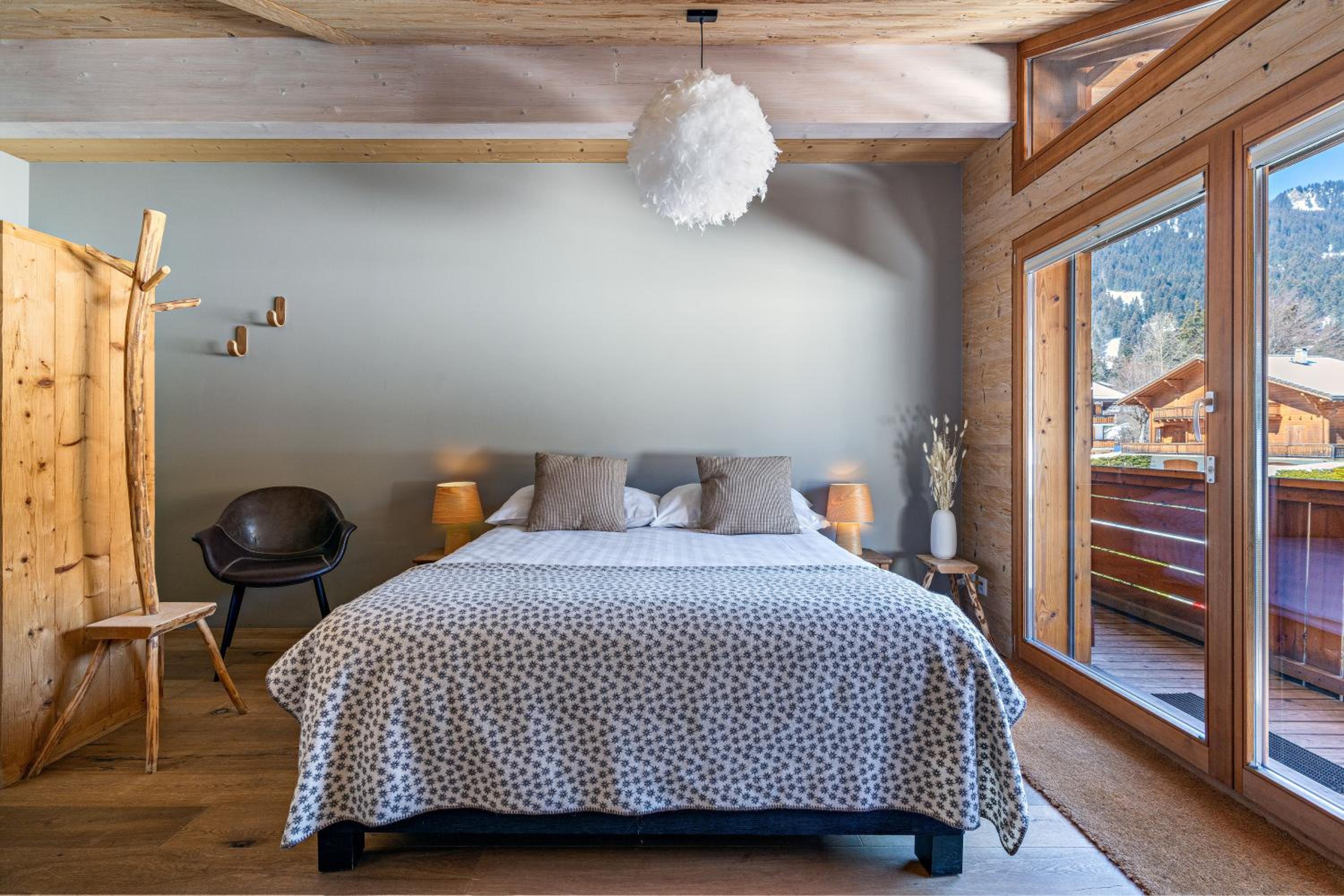 Double Room with Mountain View