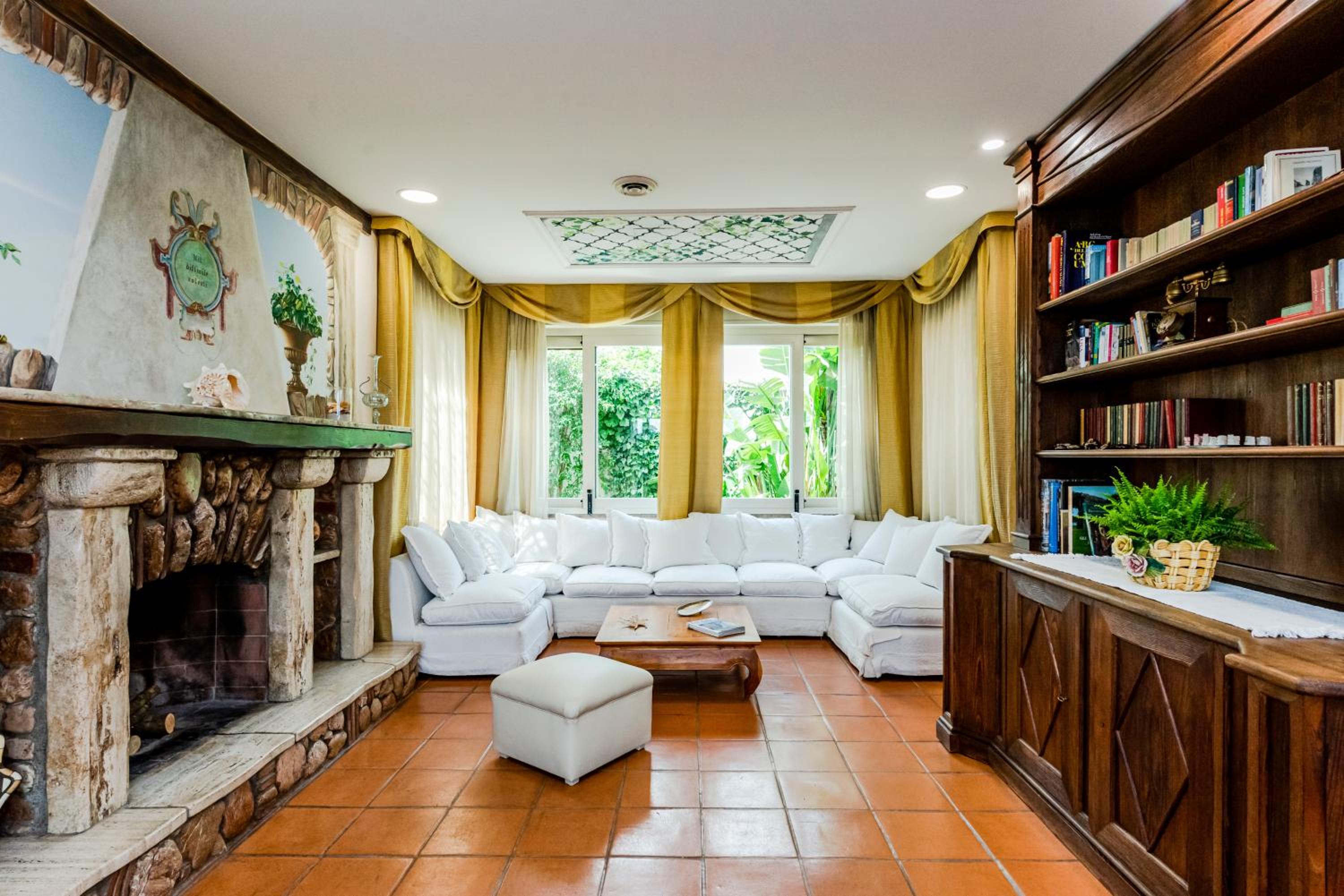 Deluxe Villa photo 1