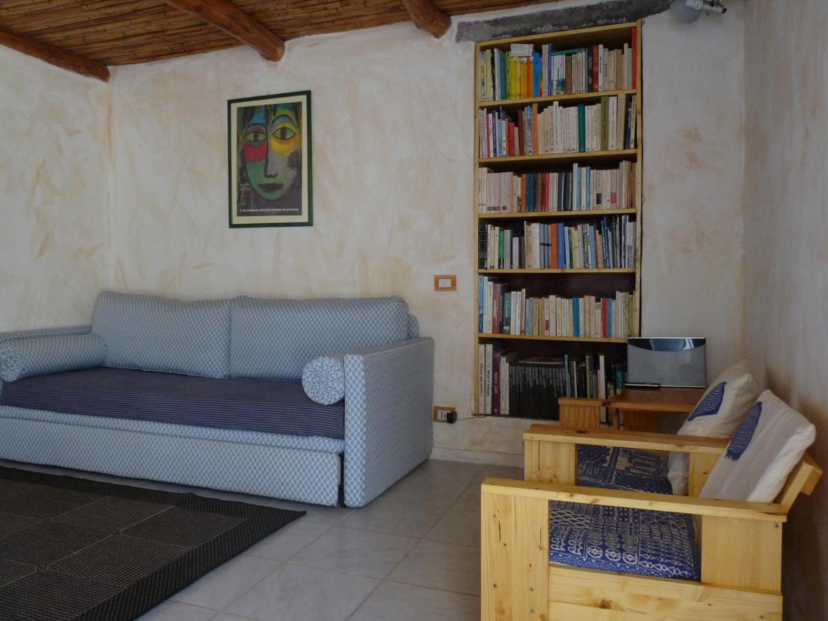 Large Double Room photo 2