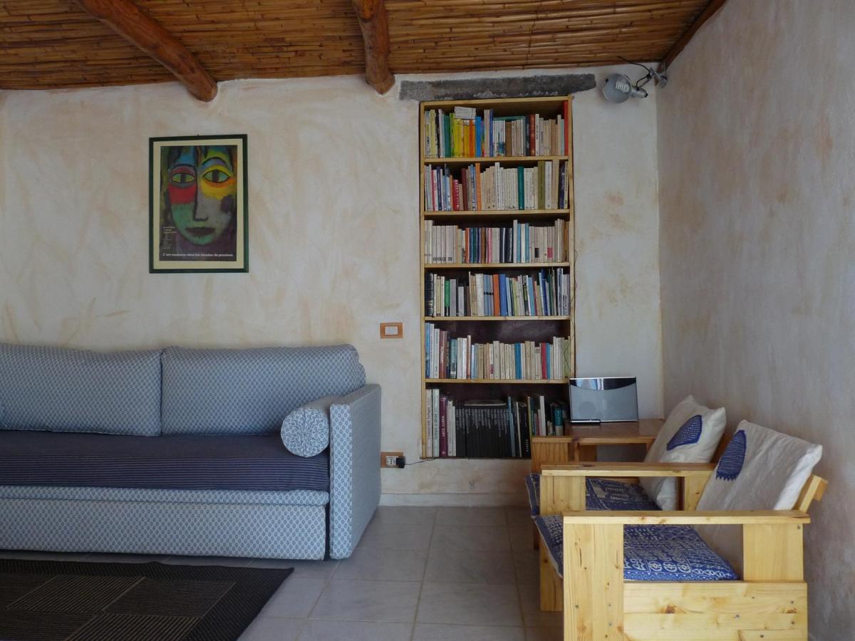 Large Double Room photo 3