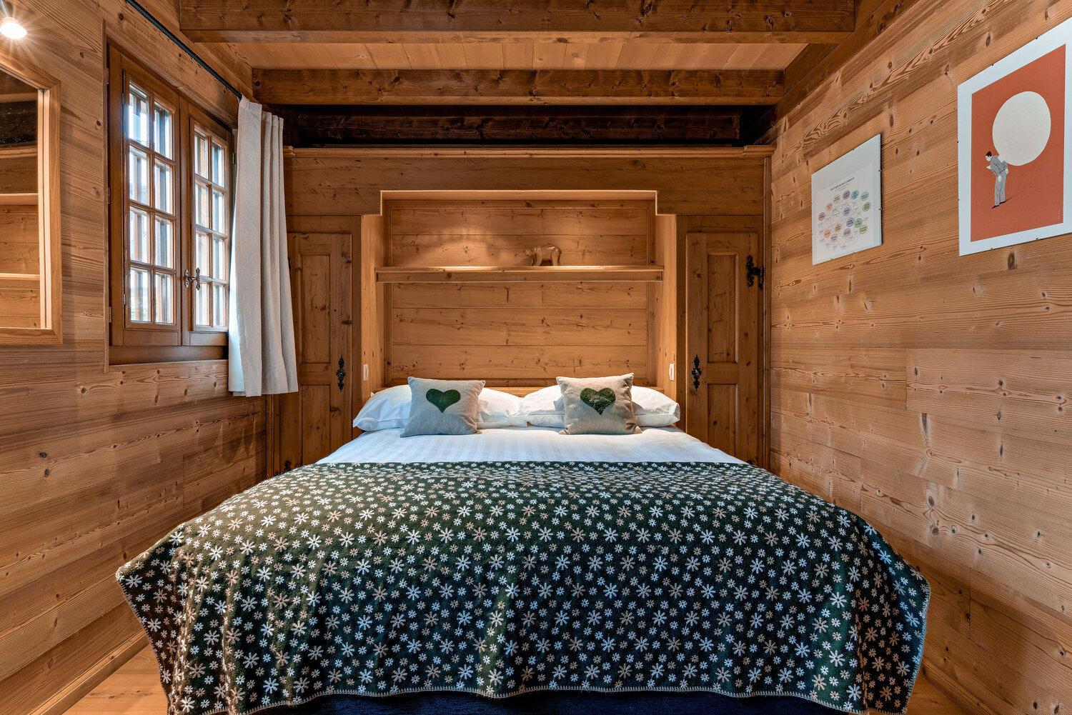 Two-Bedroom Suite - Photo 3