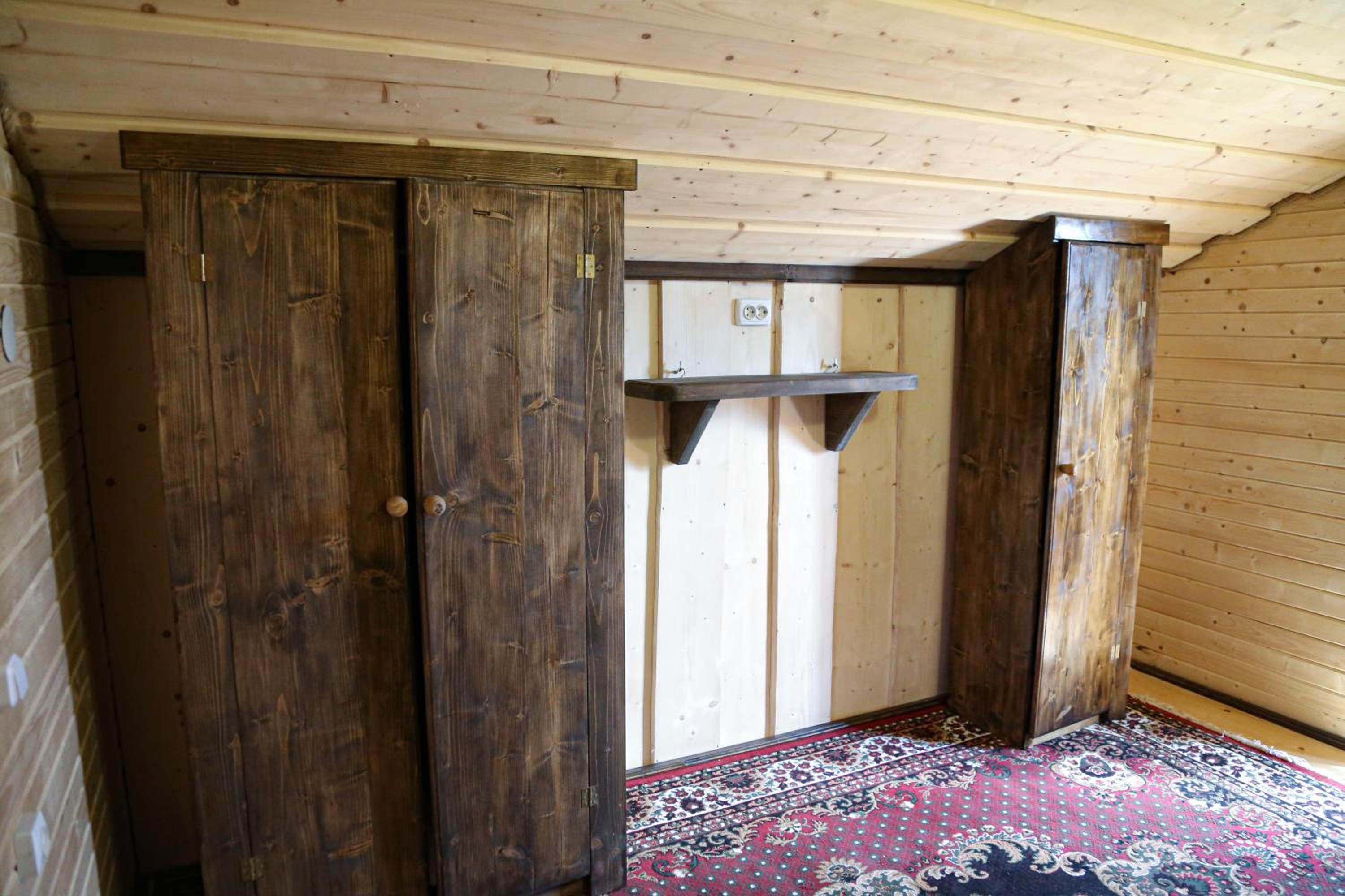Three-Bedroom House photo 1
