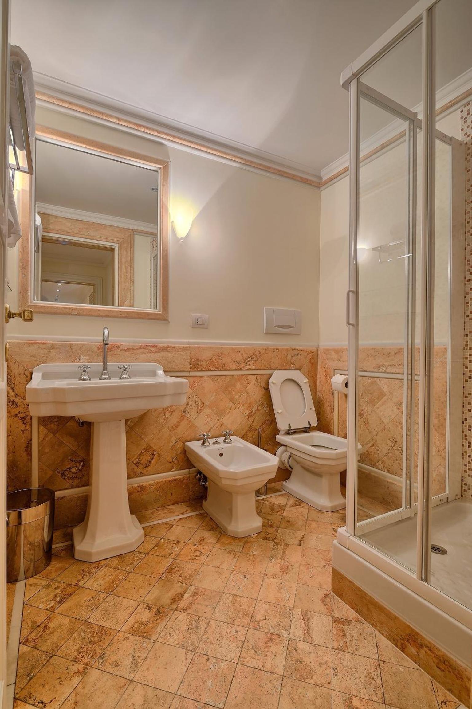 Quadruple Room photo 2
