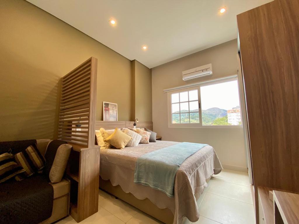 King Studio with Sofa Bed