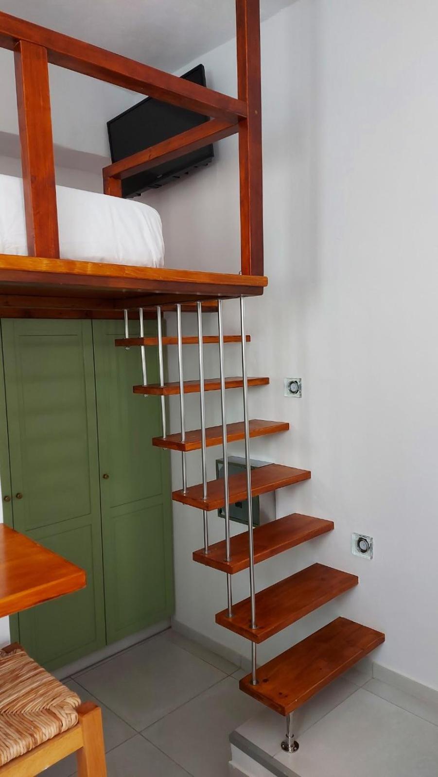 One-Bedroom Apartment - Photo 22