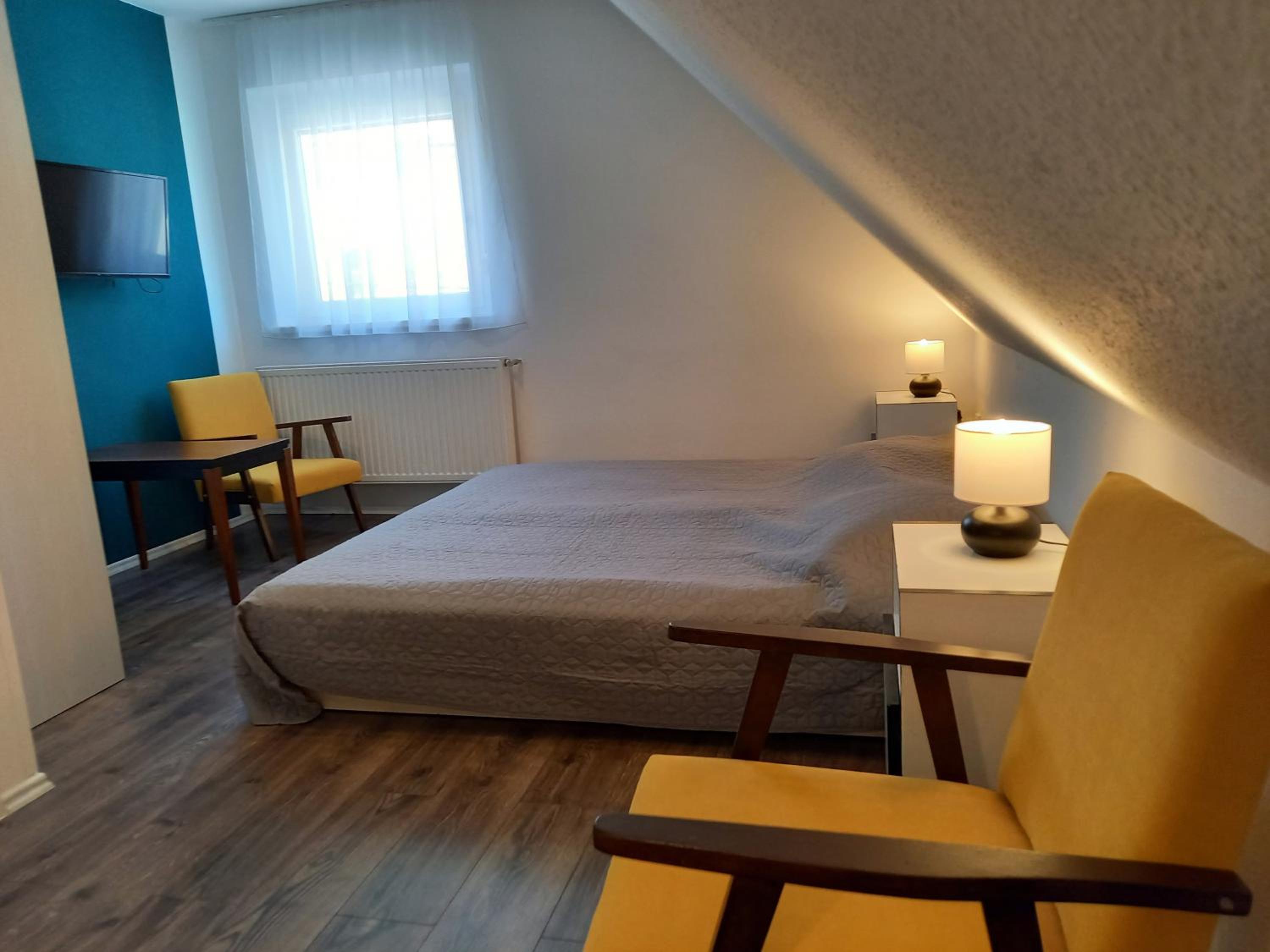 Double Room with Private Bathroom photo 3