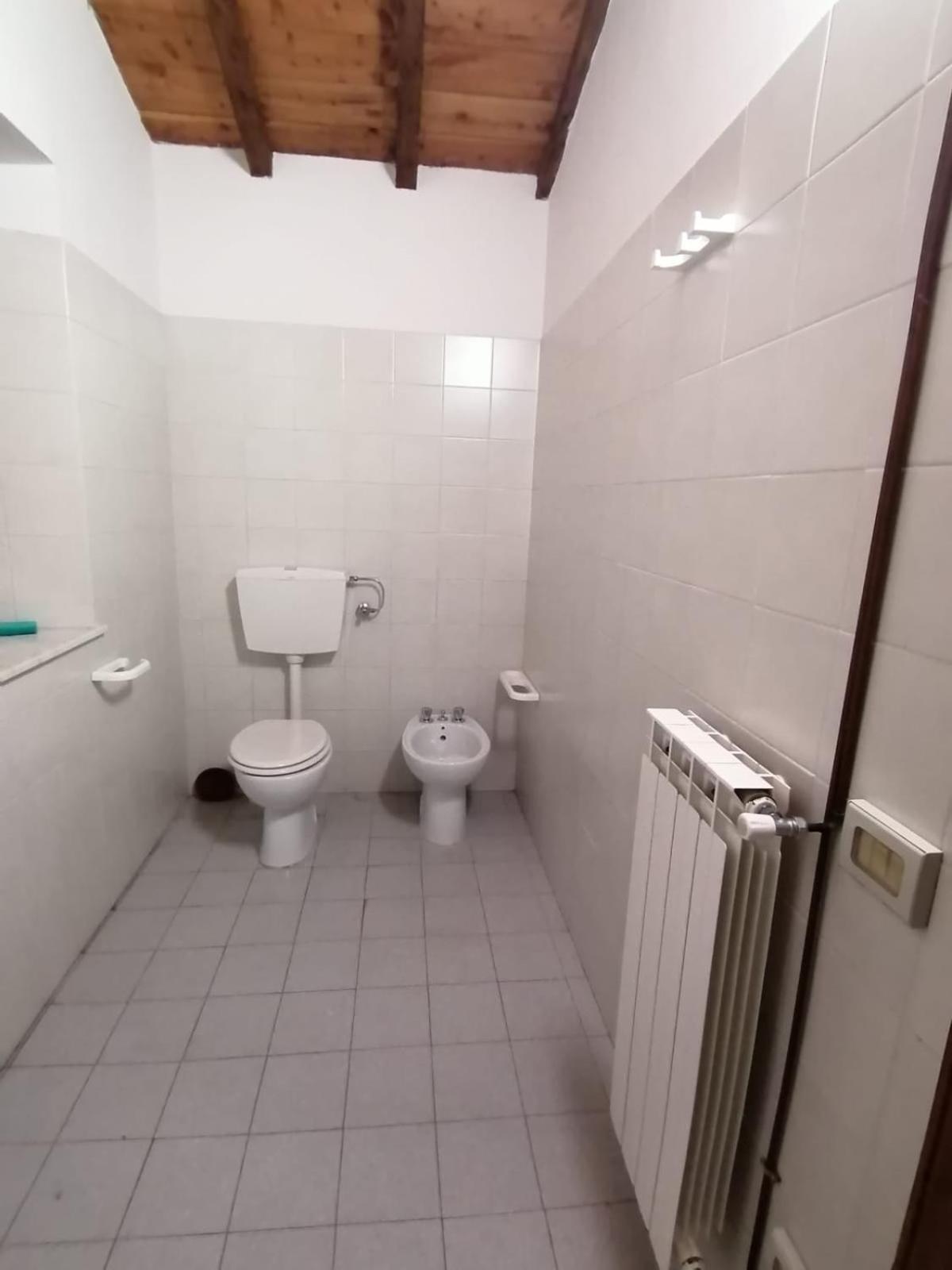 Three-Bedroom House - Photo 10