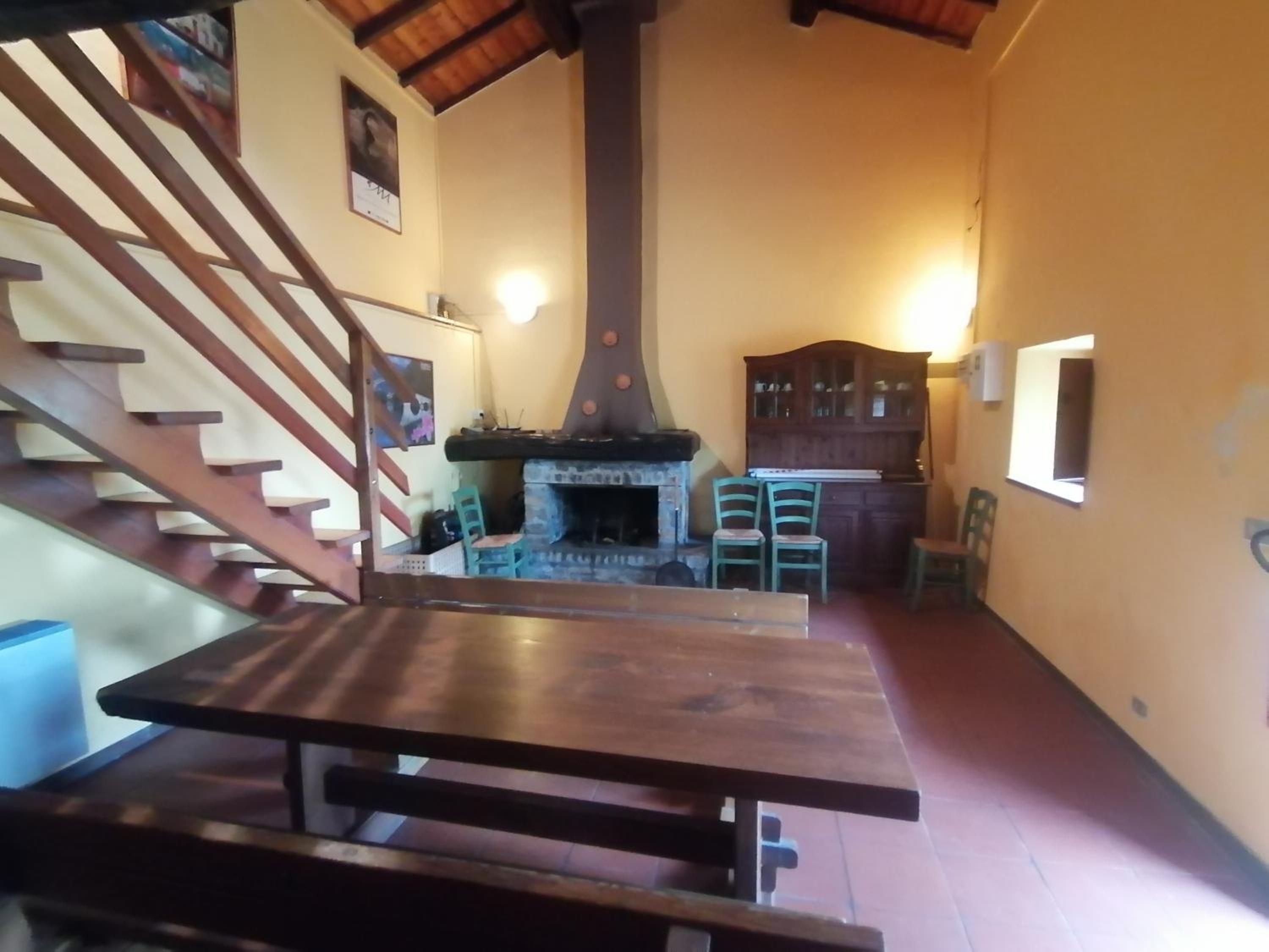 One-Bedroom House - Photo 5