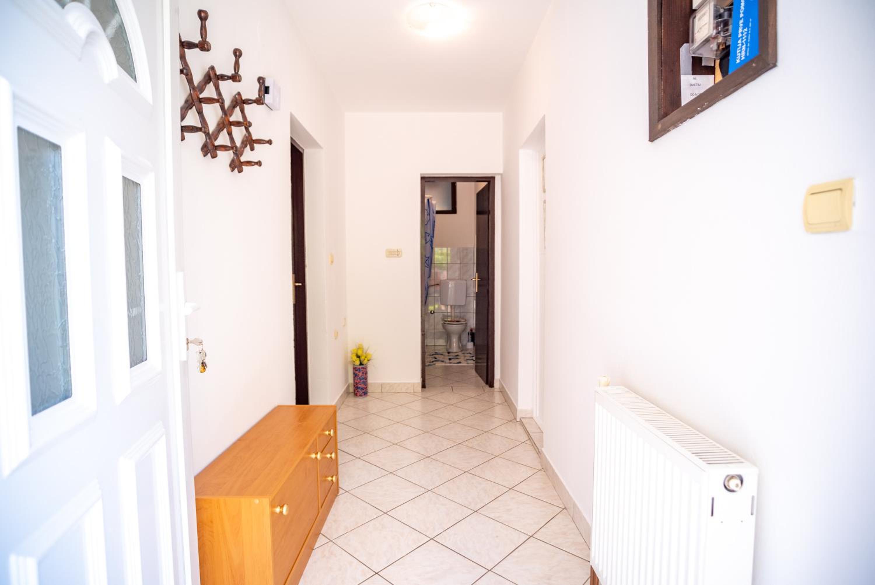 Apartment - Ground Floor - Photo 7