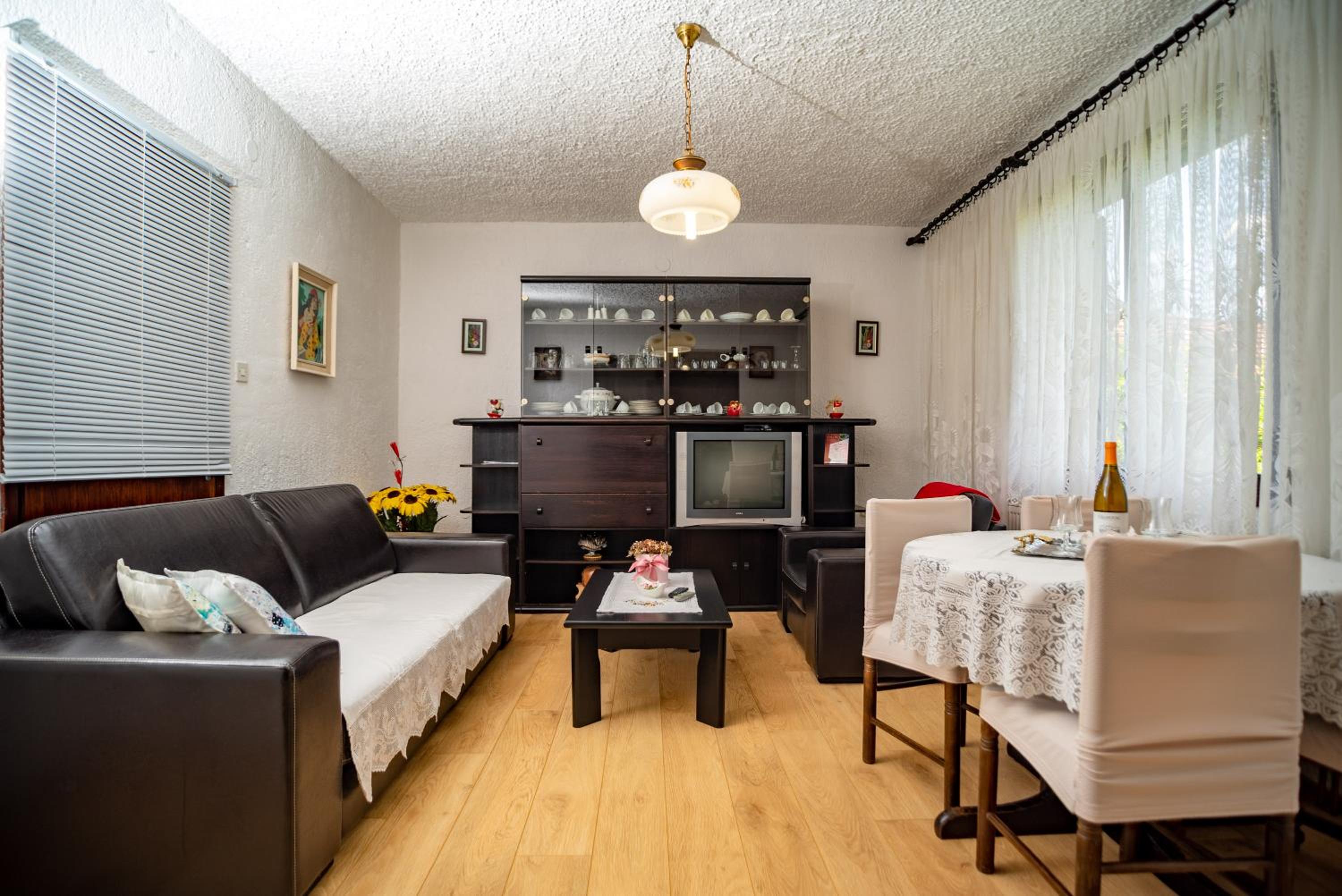 Apartment with Garden View - Photo 1