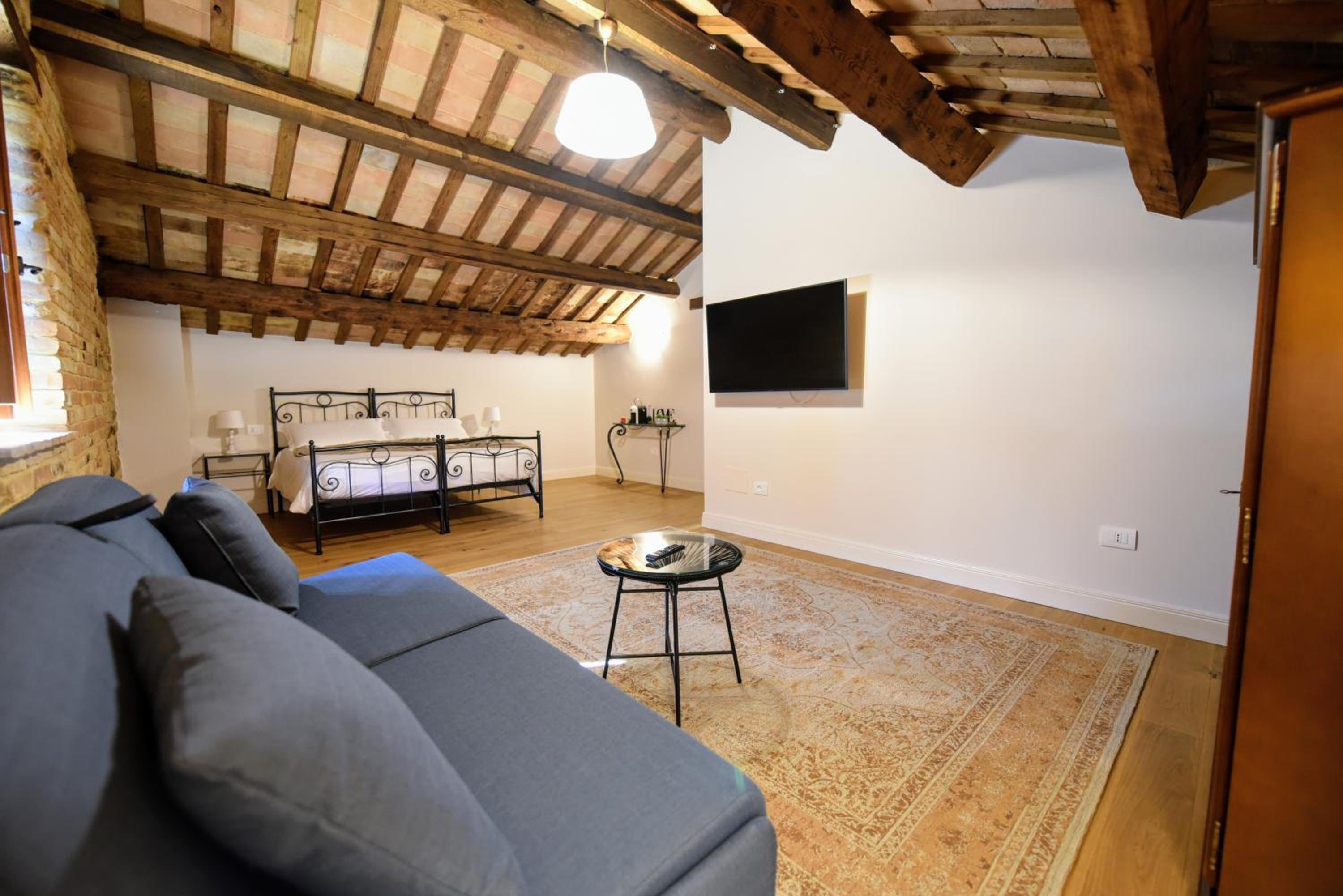 Double or Twin Room with Pool View photo 1