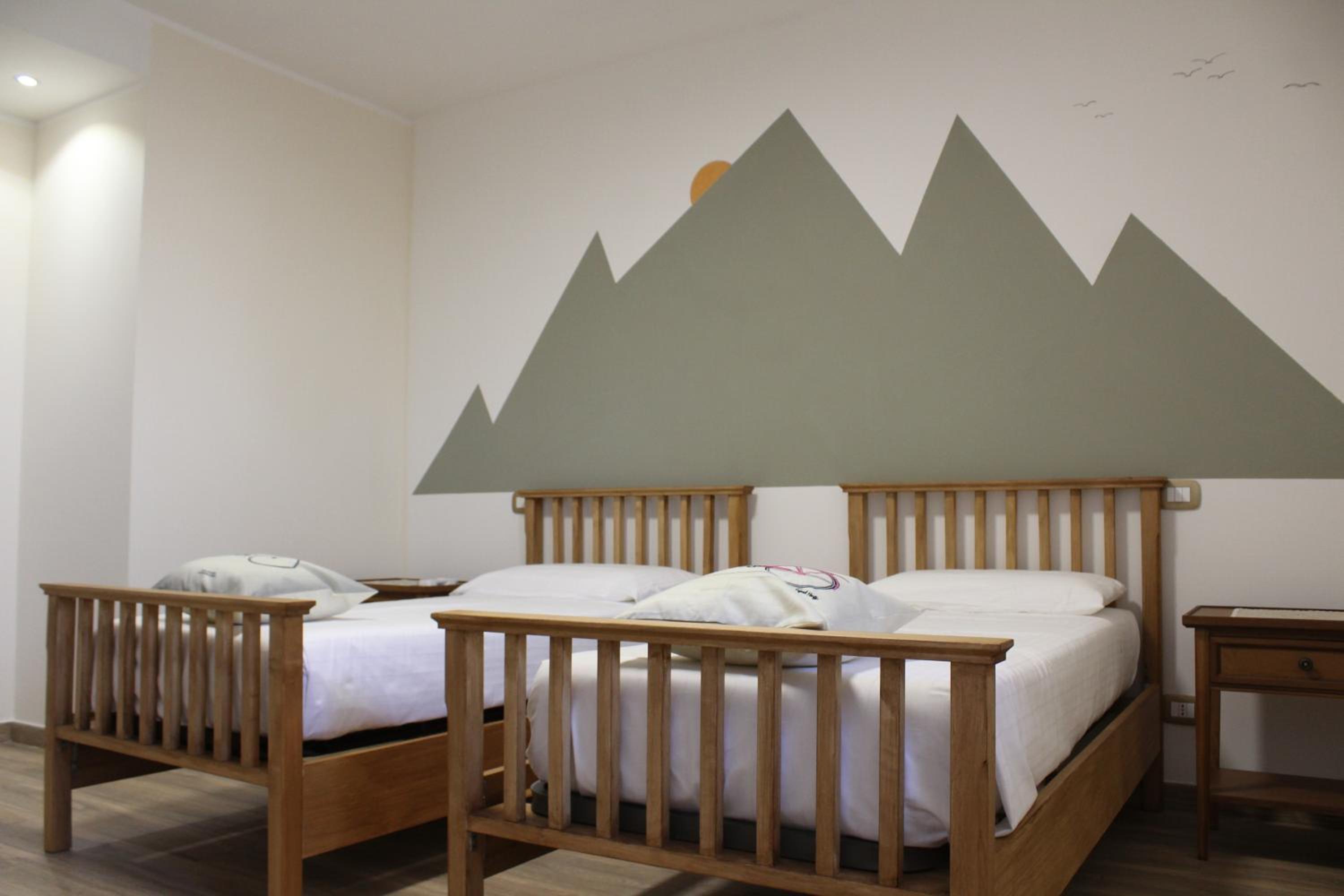 Deluxe Double or Twin Room - Photo 3
