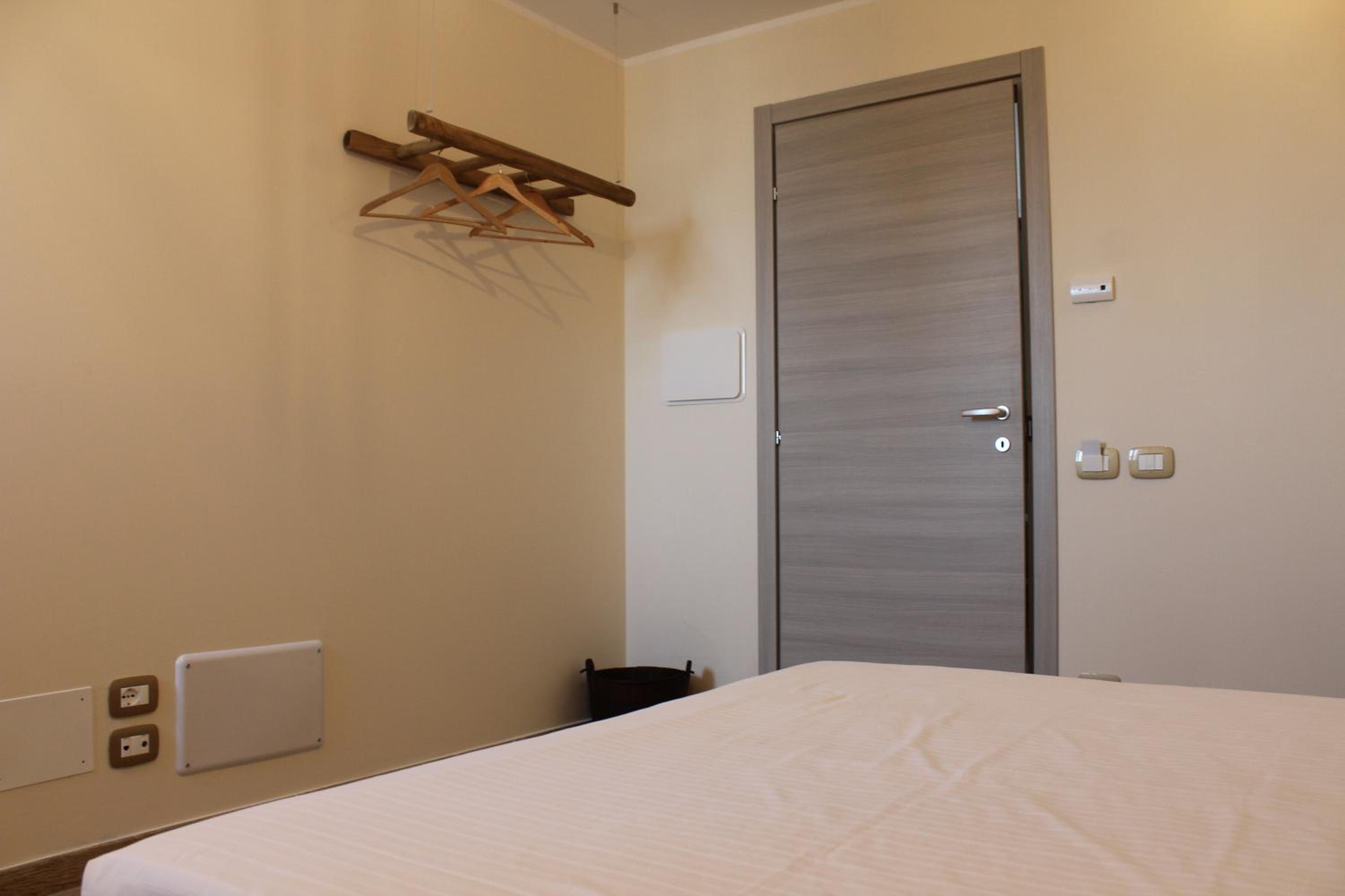 Deluxe Double Room - Photo 6