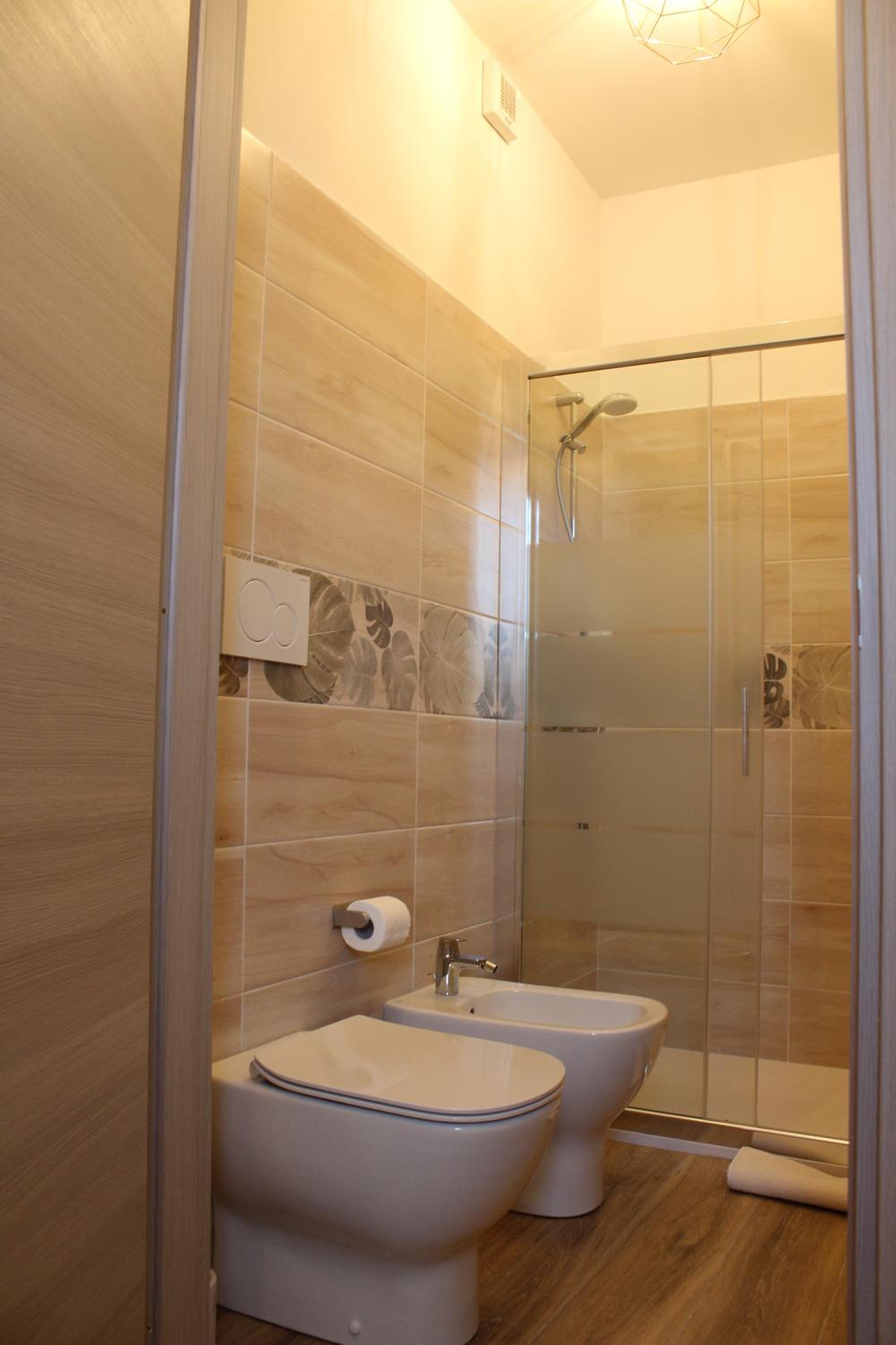 Deluxe Double Room - Photo 7