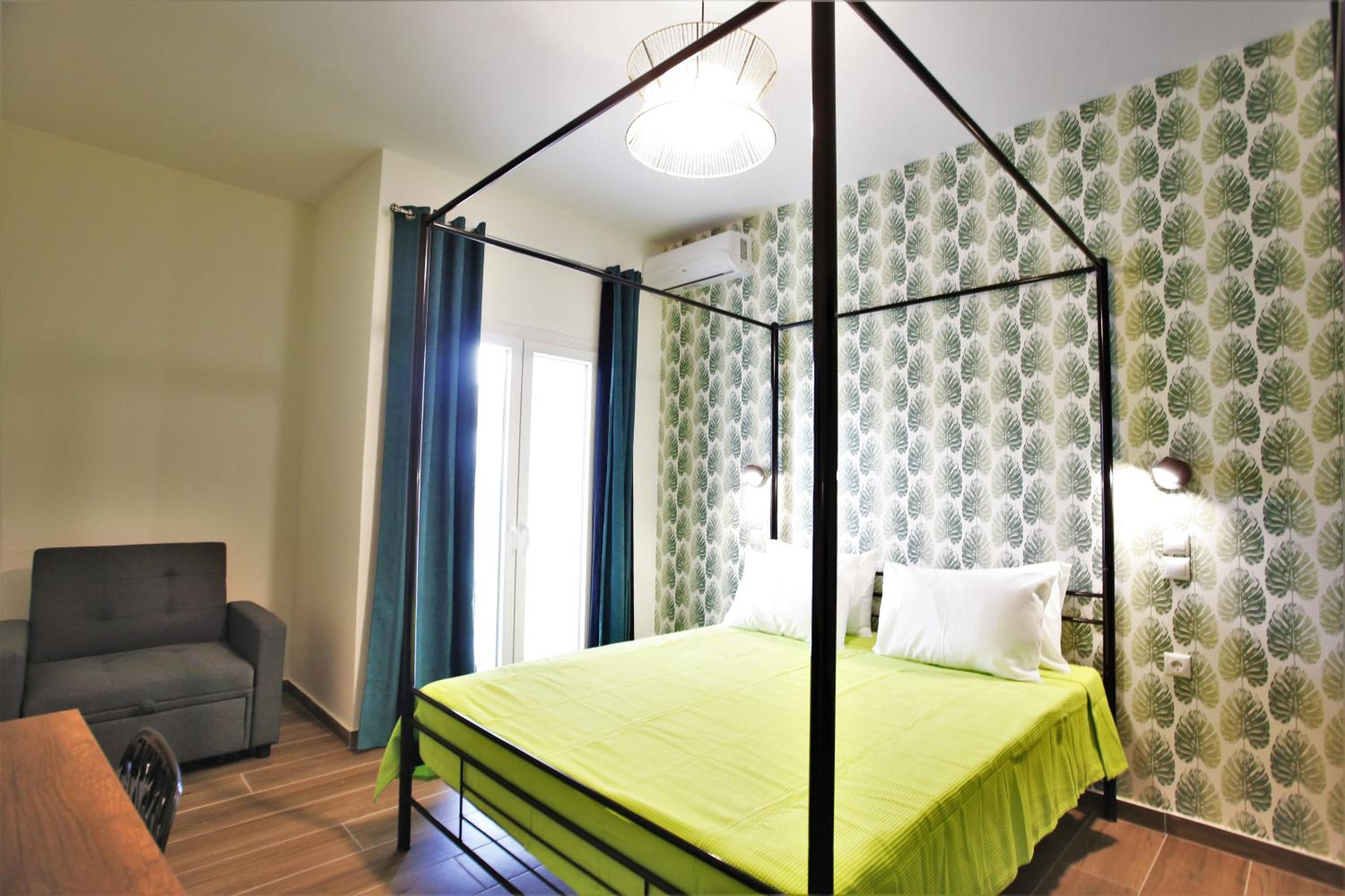 Deluxe Plus Room - Photo 4