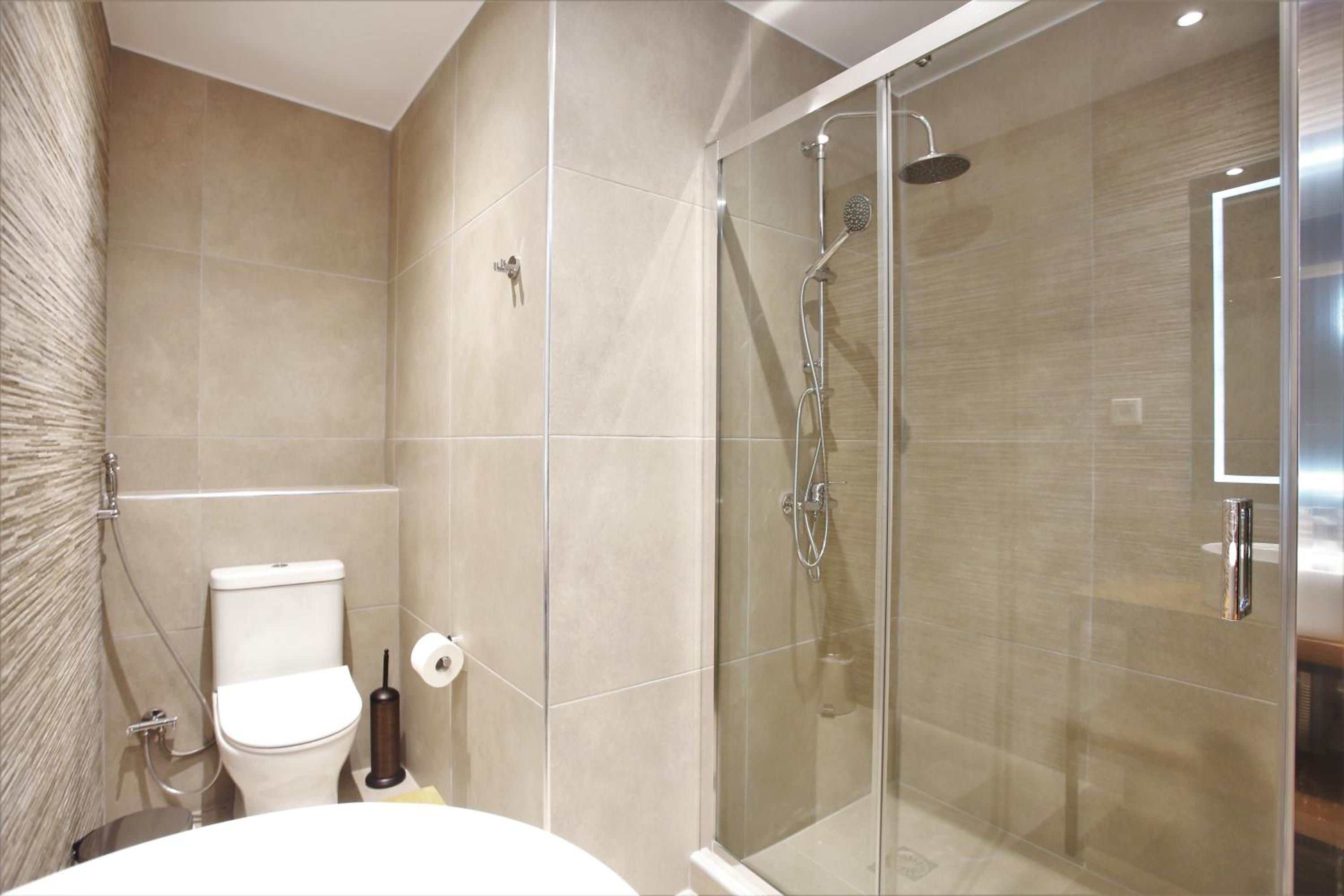 Urban Chic Room - Photo 10