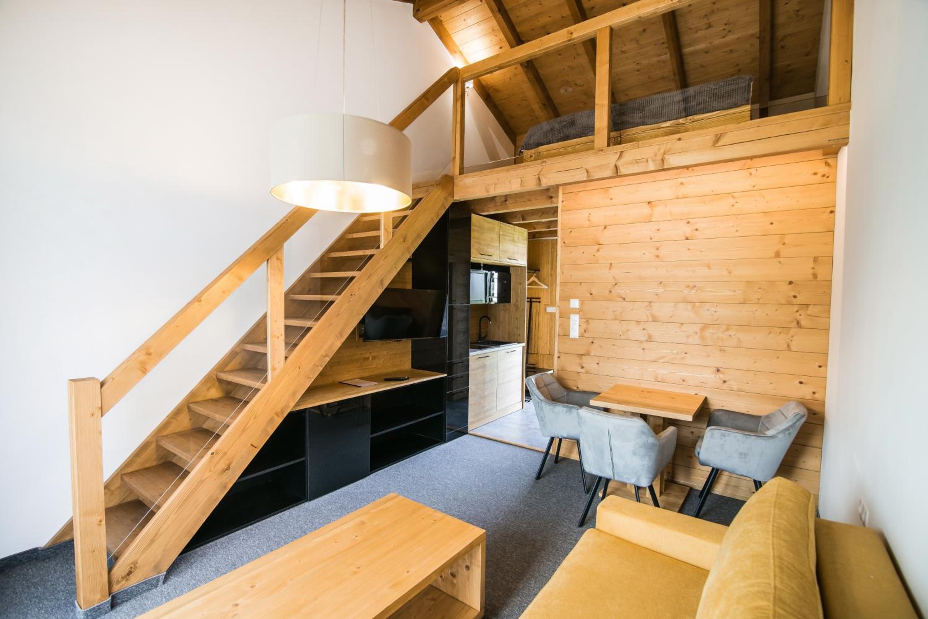 Studio with Balcony photo 2