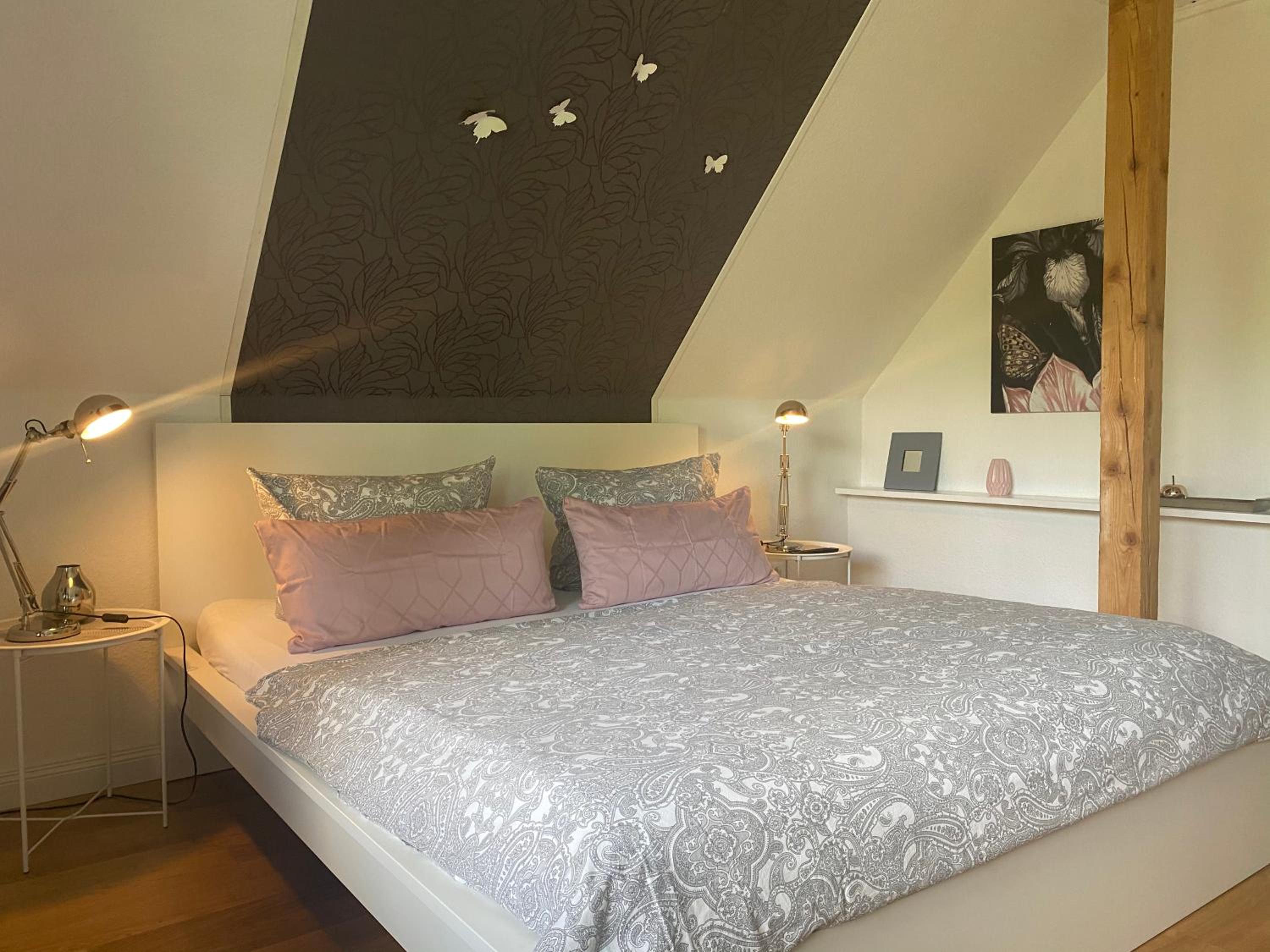 Deluxe Double Room with Balcony photo 1