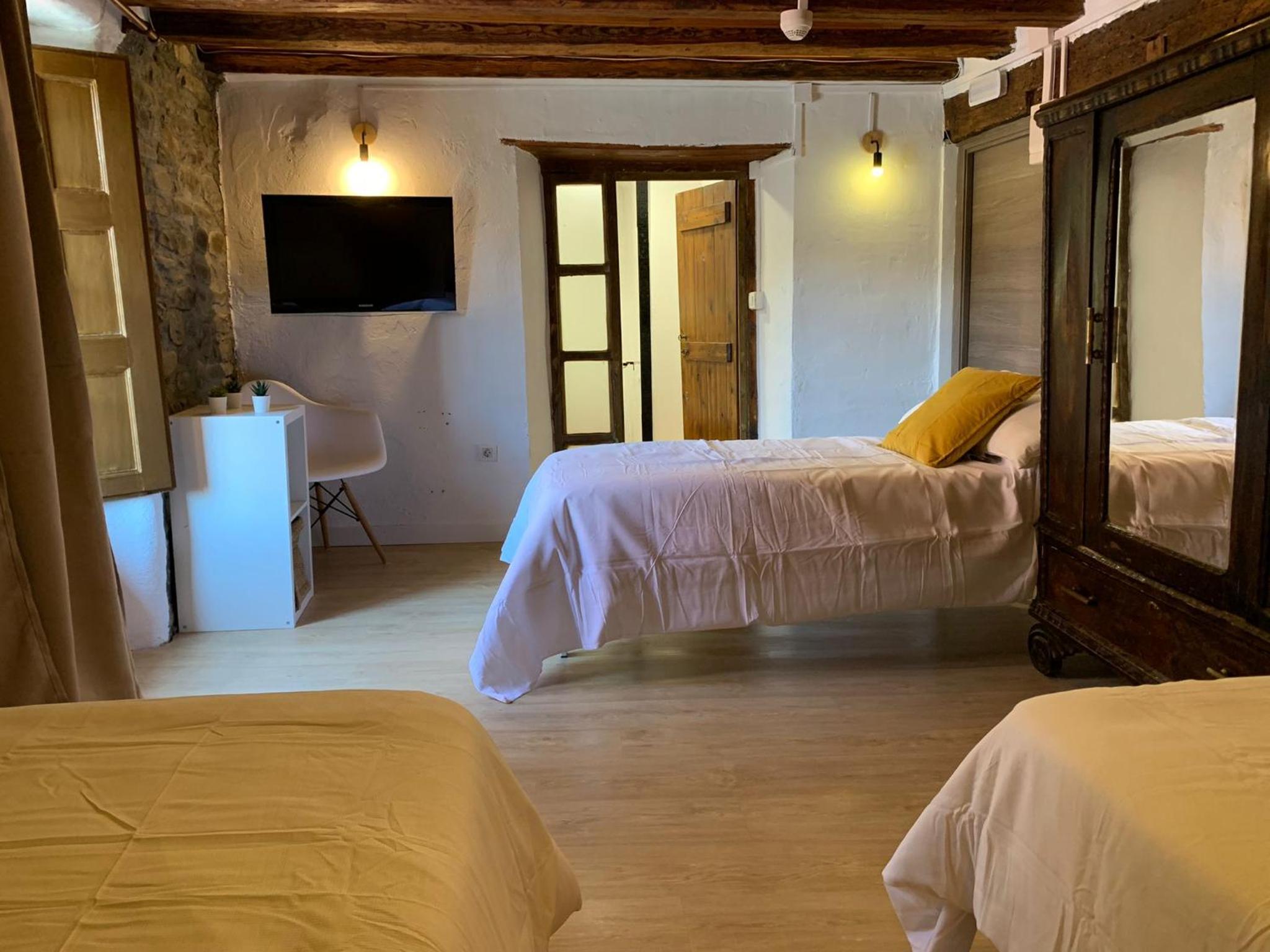 Comfort Triple Room - Photo 6