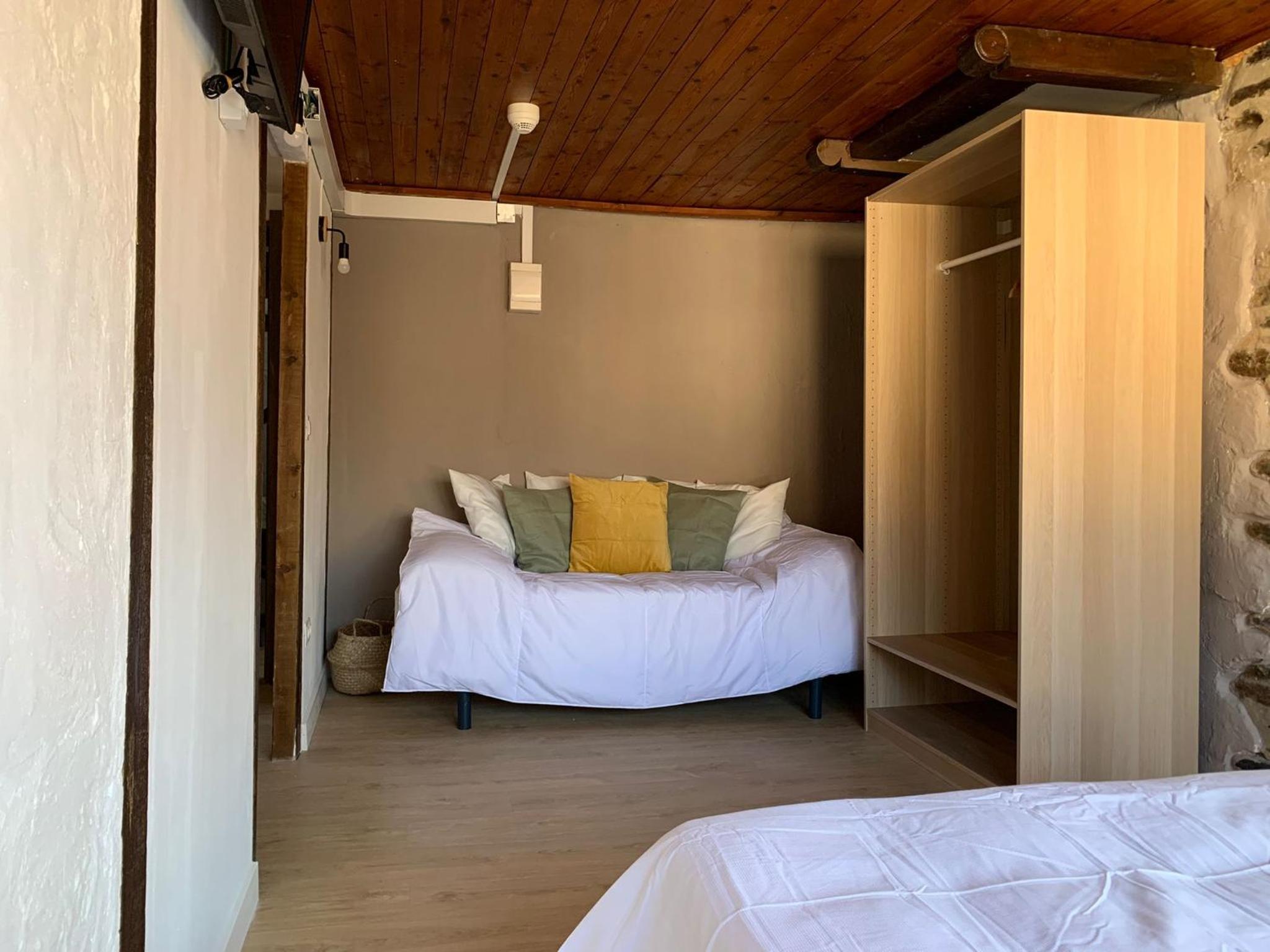 Superior Triple Room - Photo 2