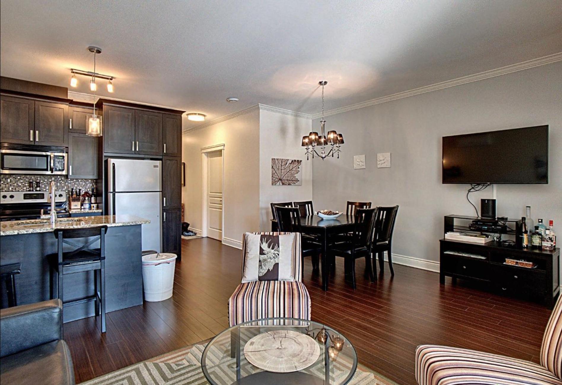 Apartment with Mountain View photo 1