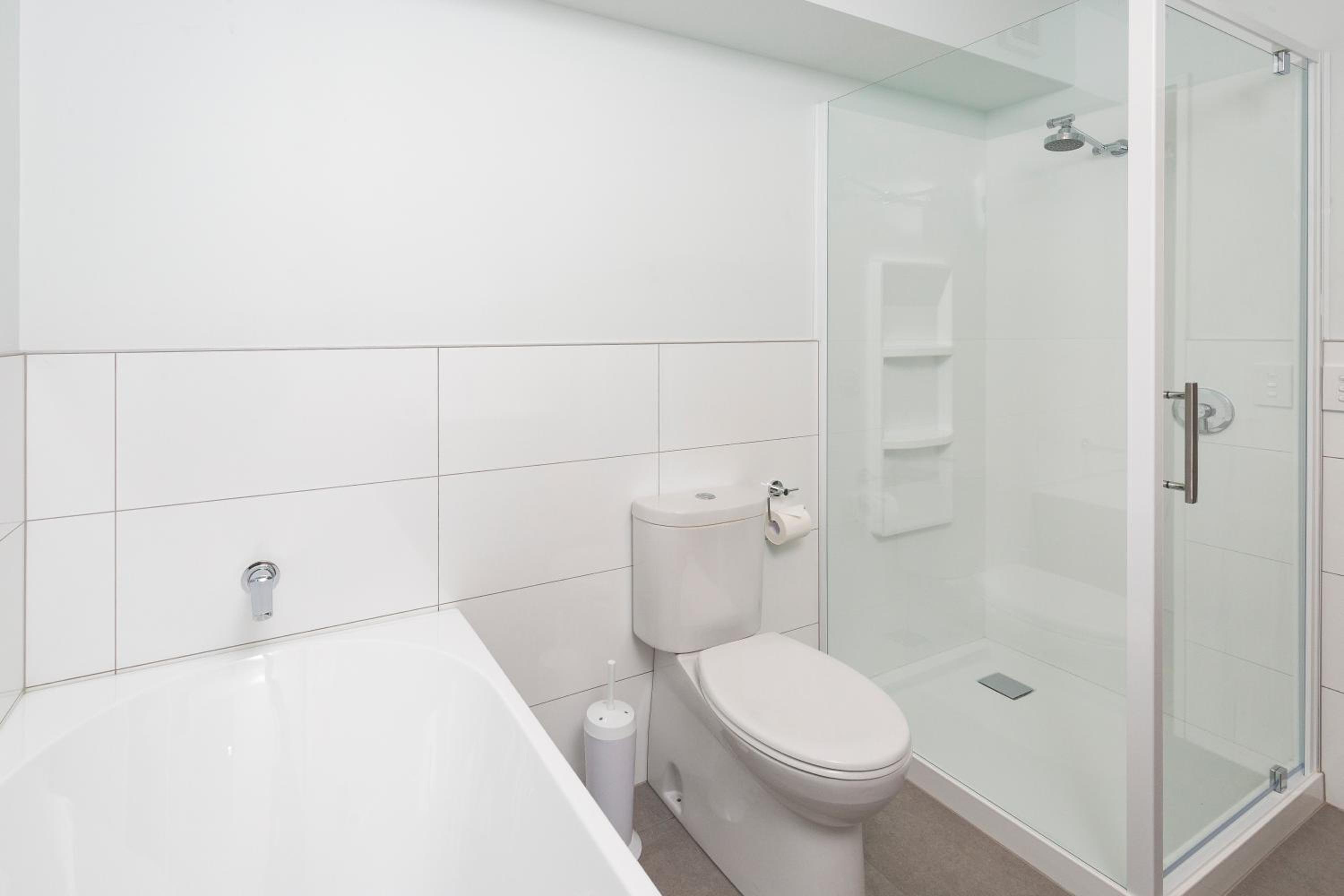 One-Bedroom Apartment - Photo 12