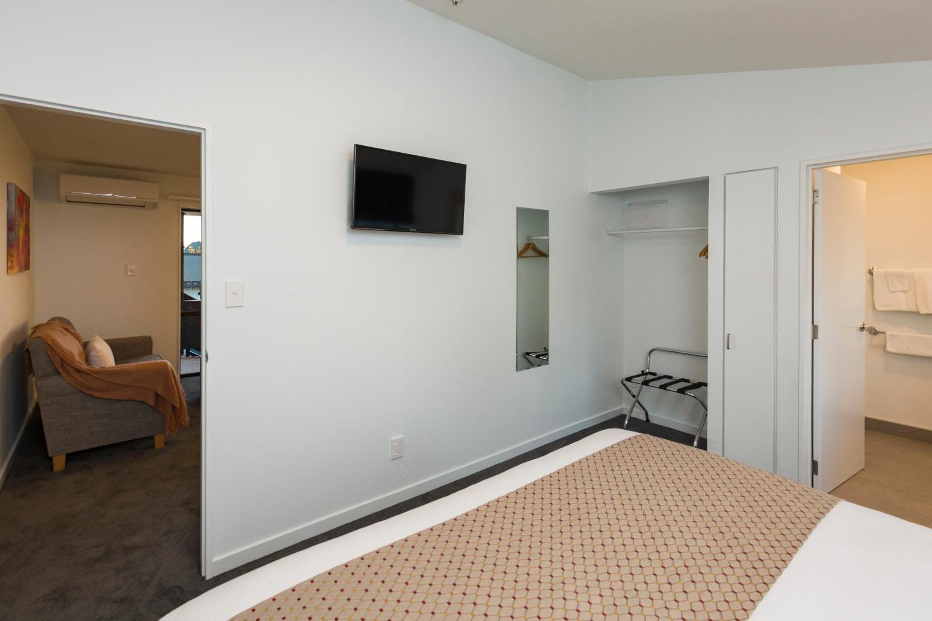 Deluxe Apartment - Photo 13