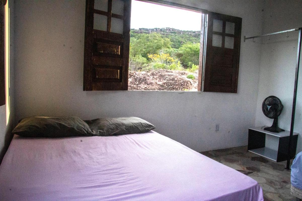 Family Room with Mountain View photo 2