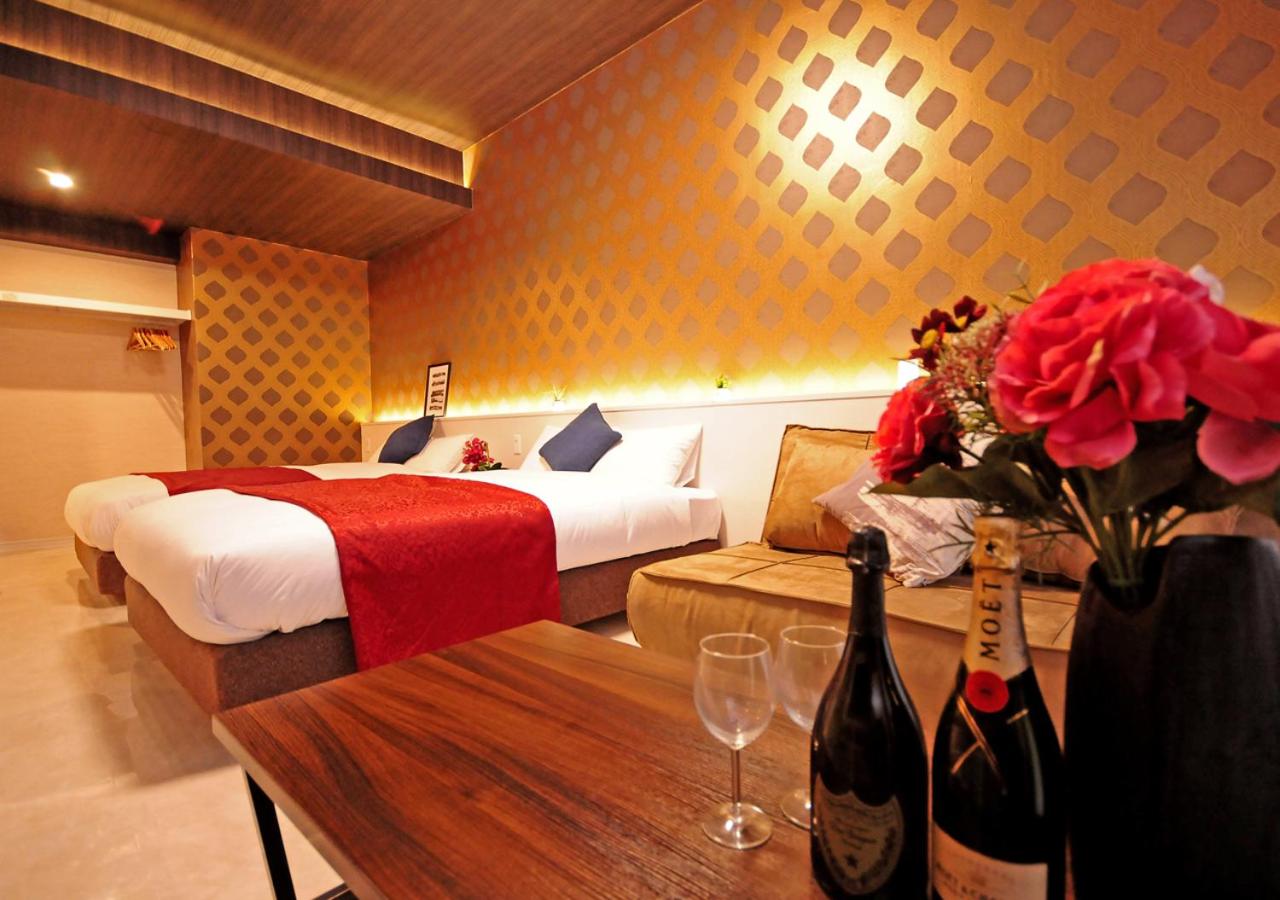 Standard Suite - Photo 6