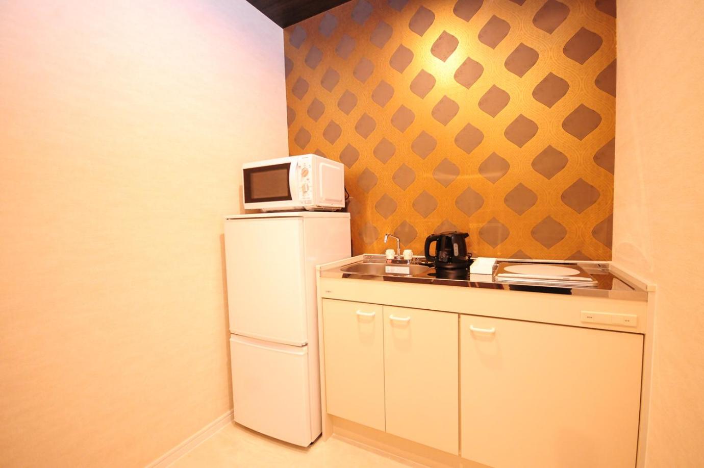 Standard Suite - Photo 2