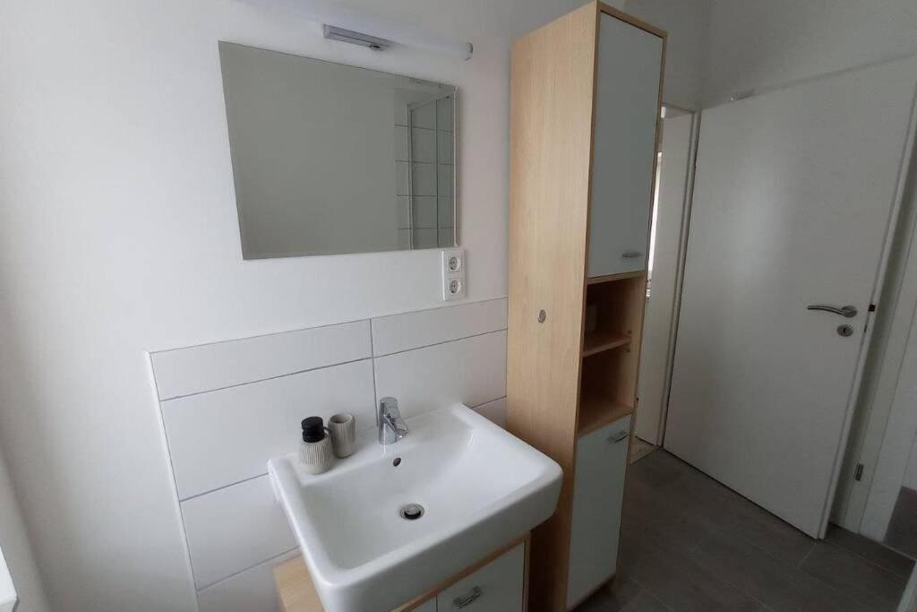 Apartment - Ground Floor - Photo 3