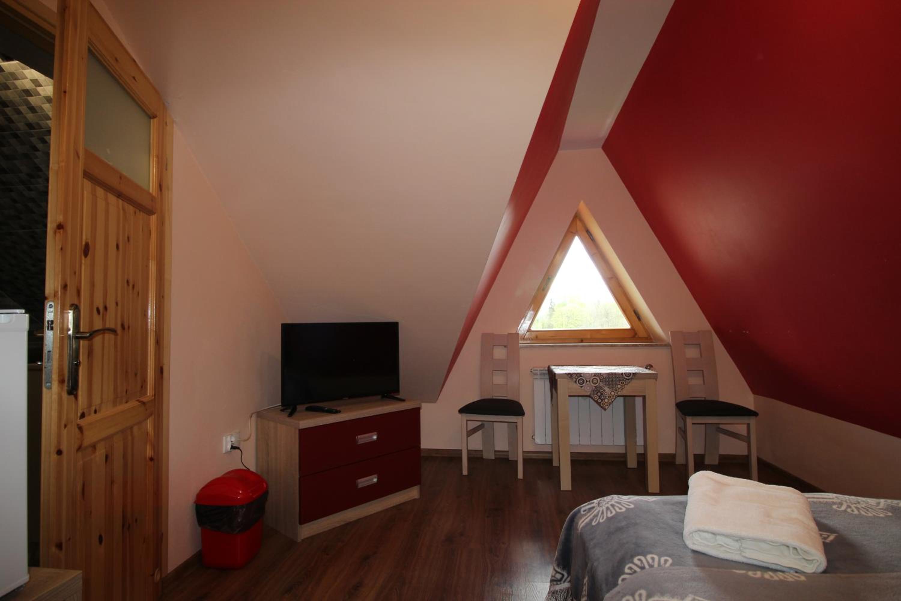 Double or Twin Room with Private Bathroom - Photo 1