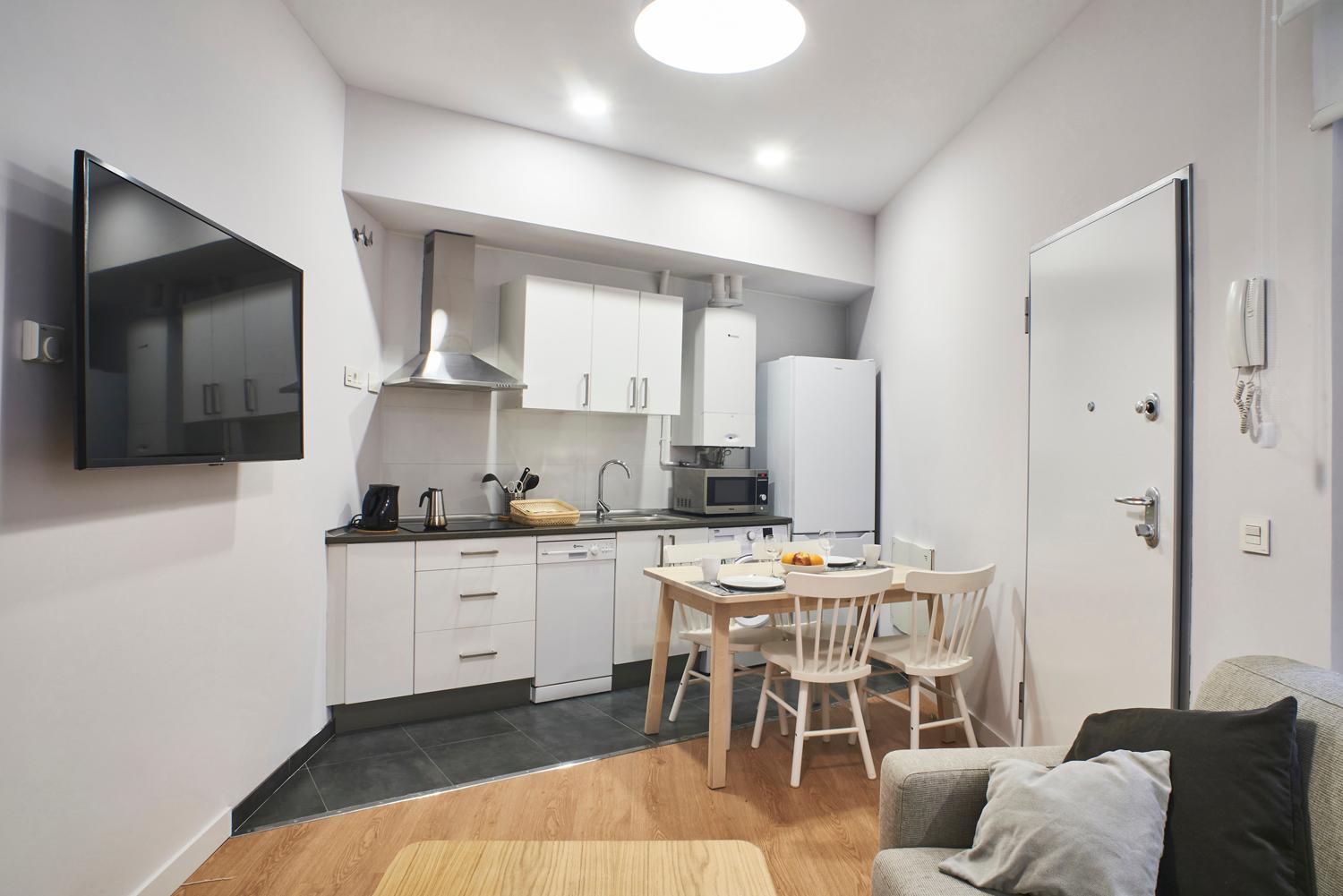 Apartment - Ground Floor photo 3