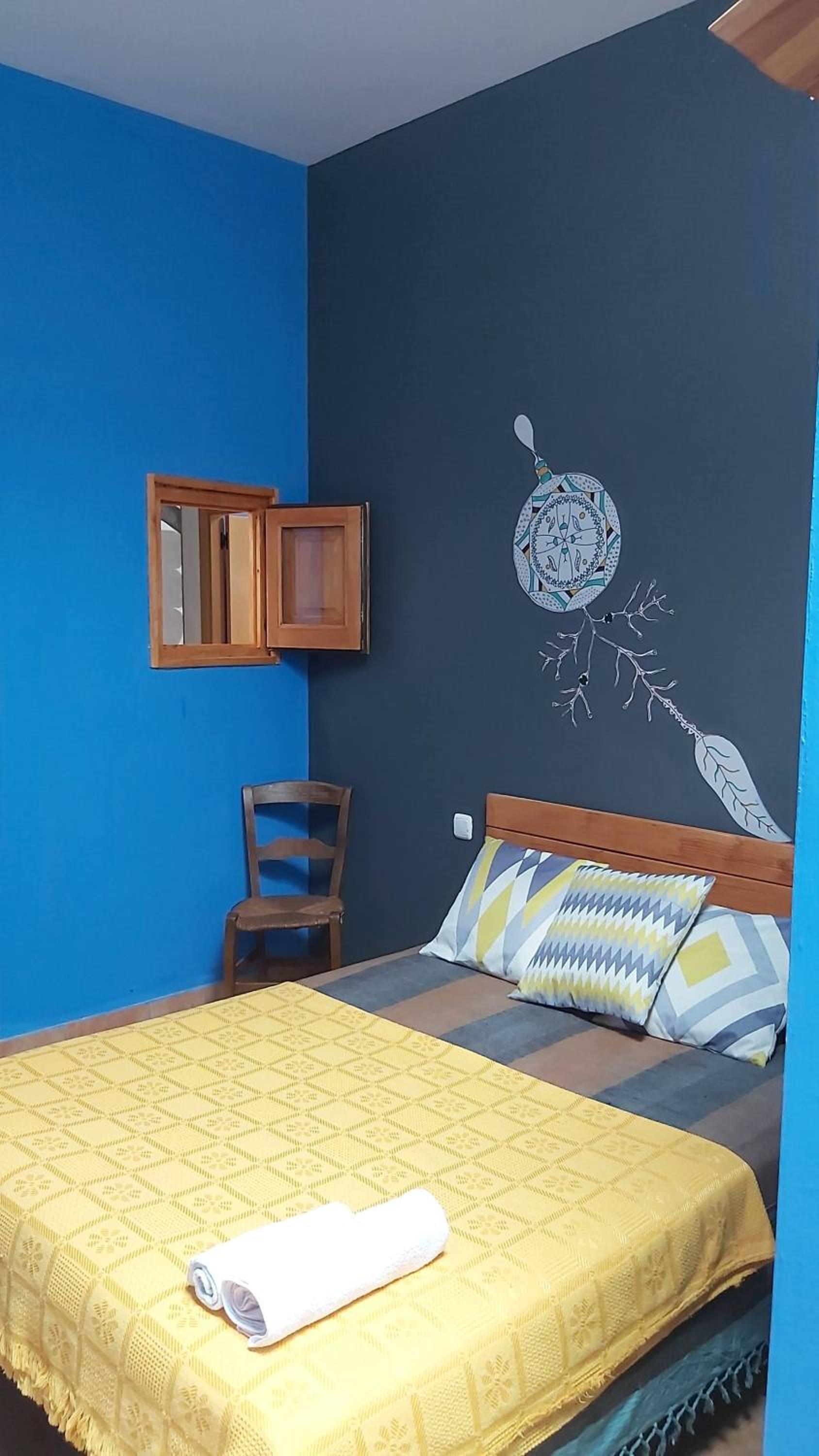 Quadruple Room with Private Bathroom photo 3