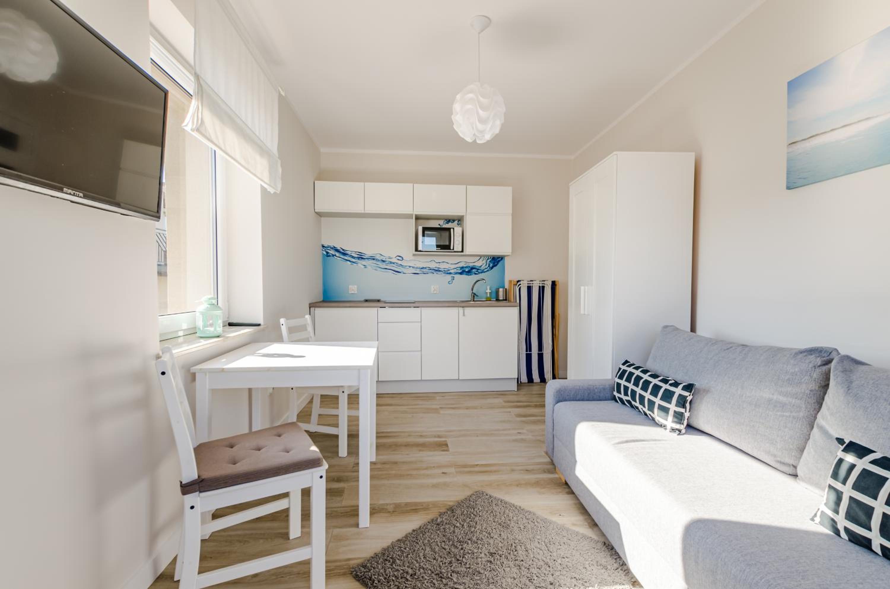 Apartment with Shower