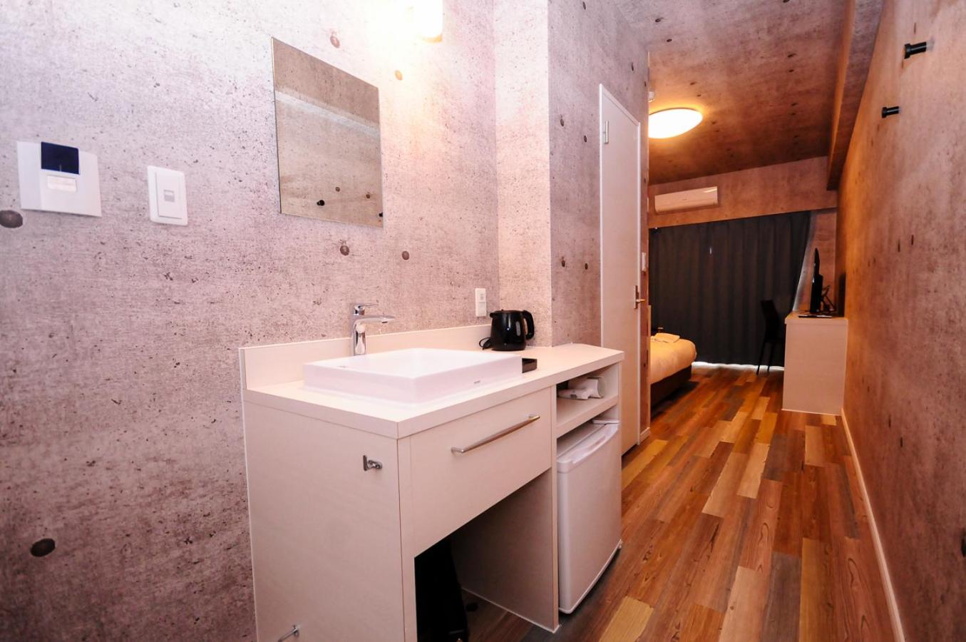 Standard Double Room - Photo 5
